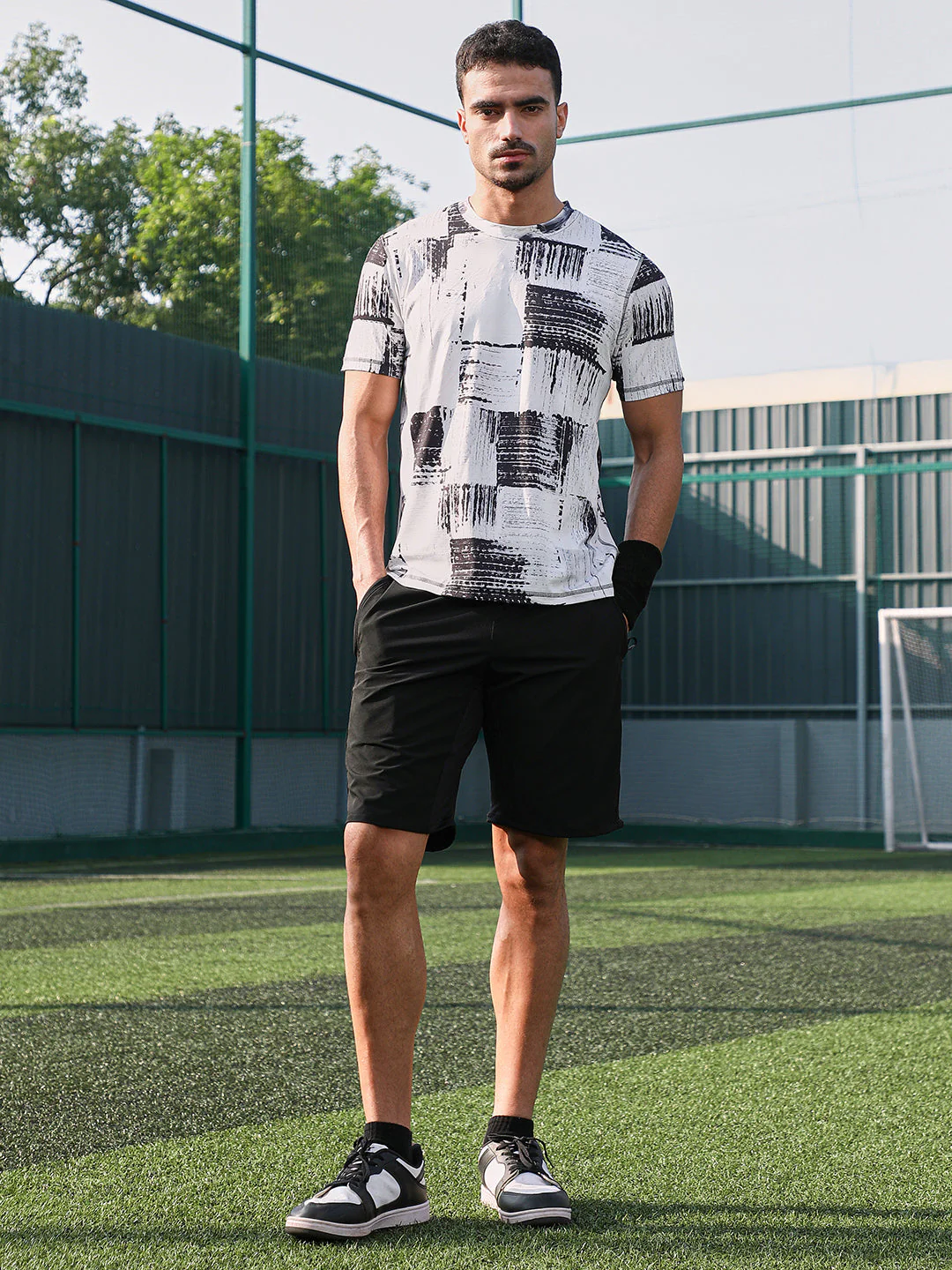 Contrast-Fade Activewear T-Shirt - Image 5