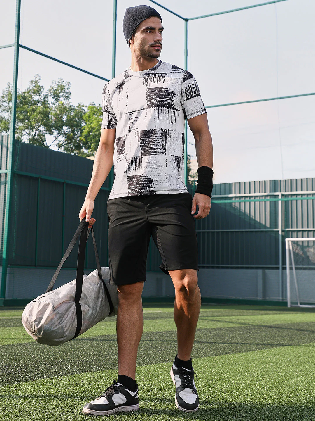 Contrast-Fade Activewear T-Shirt - Image 6