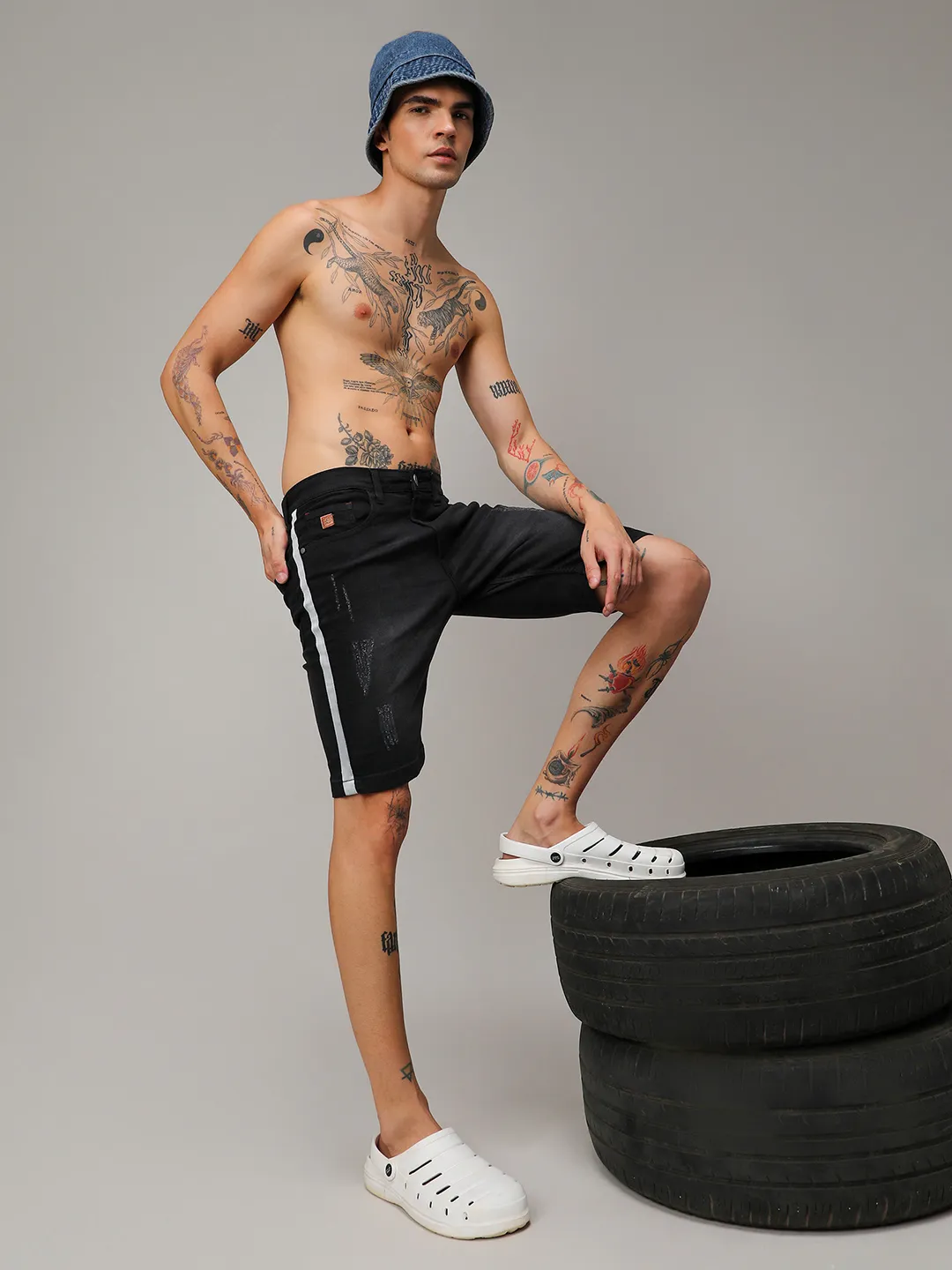 Heavy Distressed Cargo Denim Shorts - Image 6