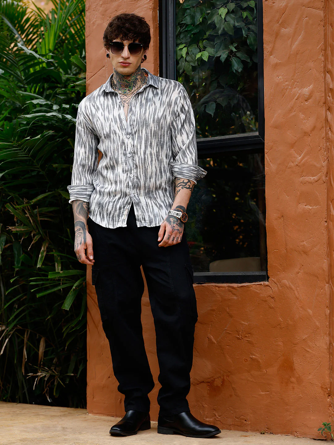 Contrast-Brush Imprint Shirt - Image 6