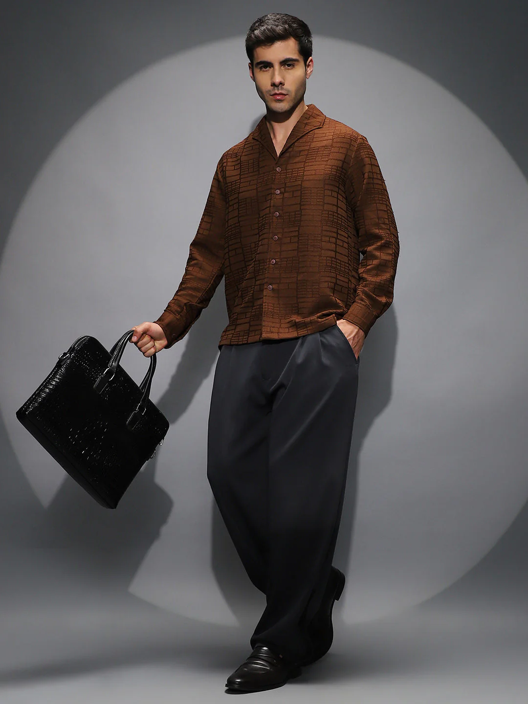 Lightweight - Pleated Cuffed Trousers - Image 6