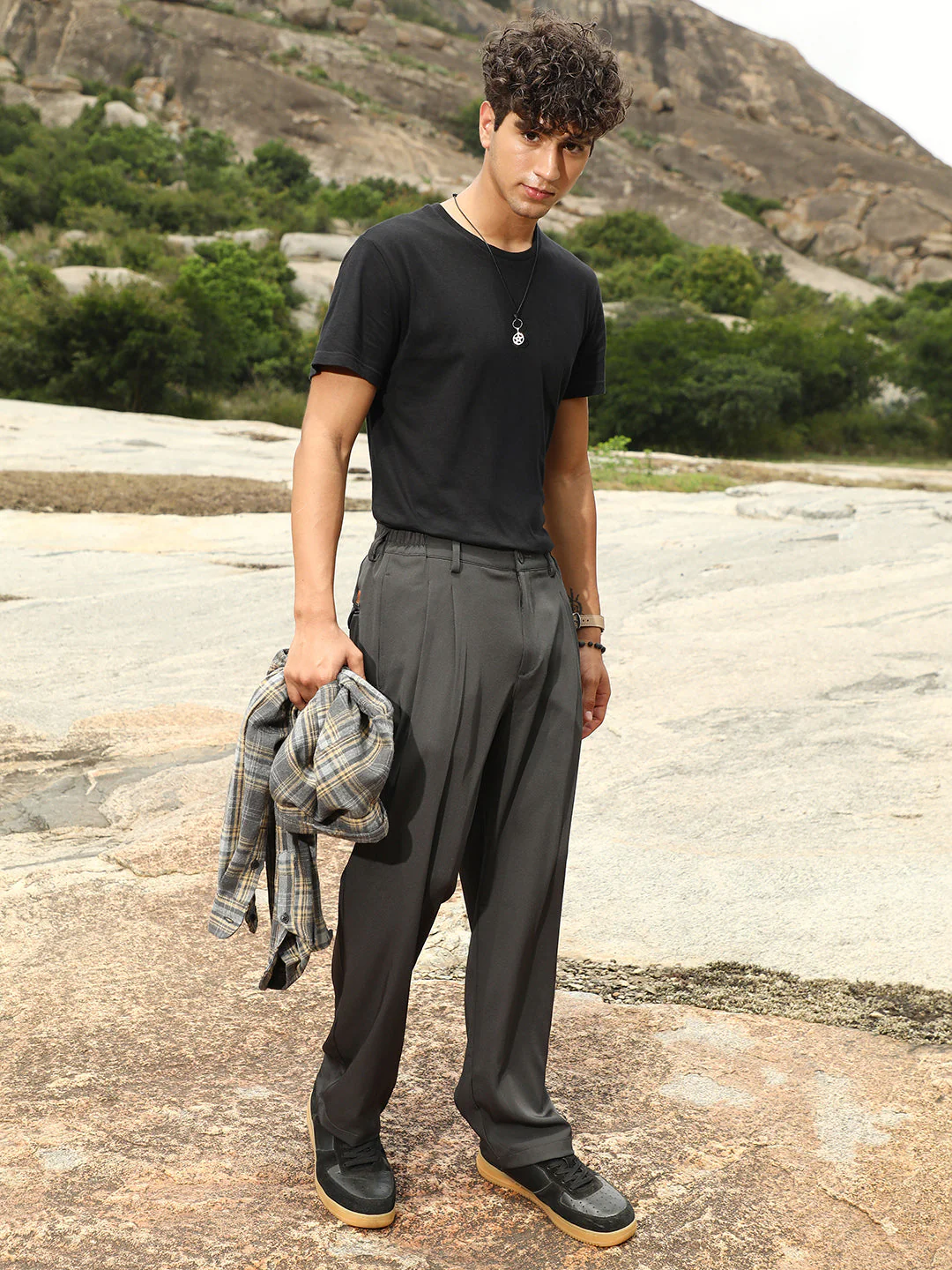 Pleated Straight-Fit Tailoured Trousers - Image 5