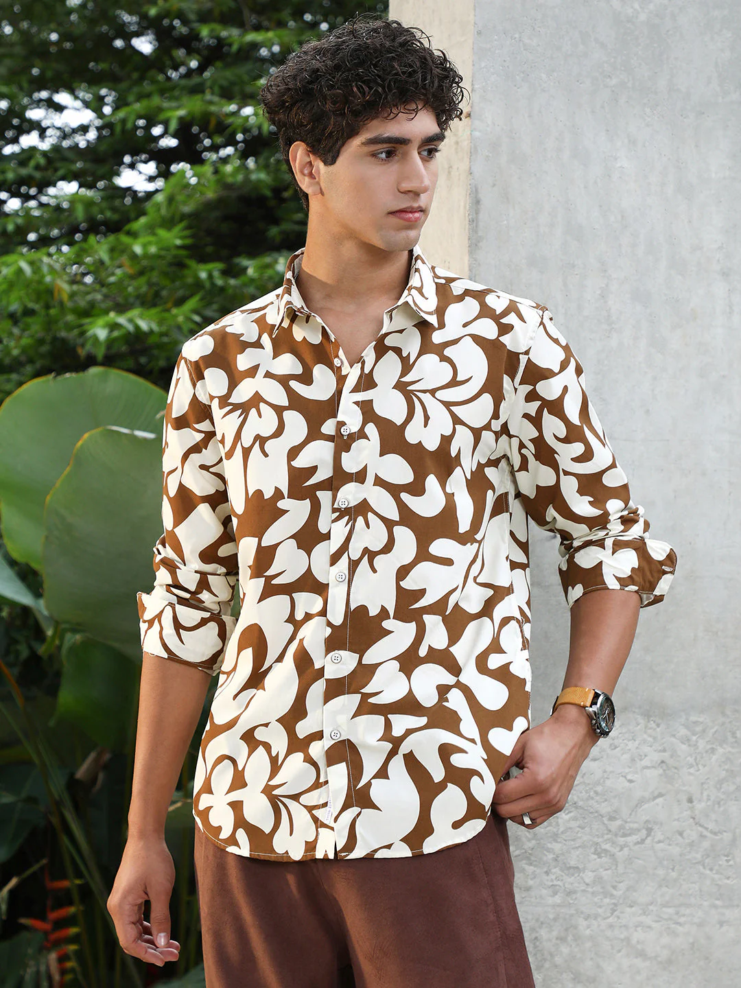Contrast-Botanics Imprint Shirt - Image 2