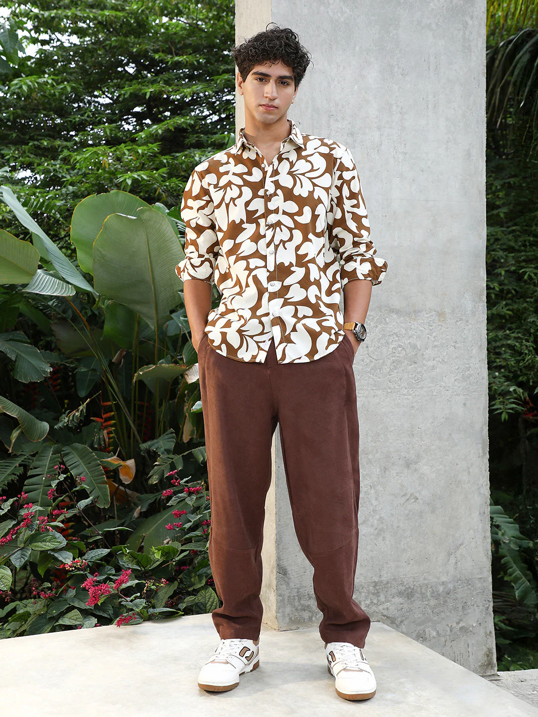 Contrast-Botanics Imprint Shirt - Image 5
