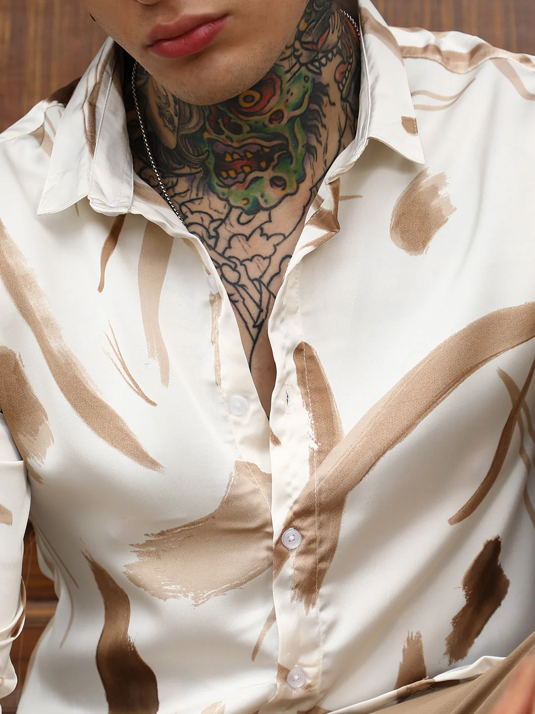 Contrast-Strokes Imprint Shirt - Image 7