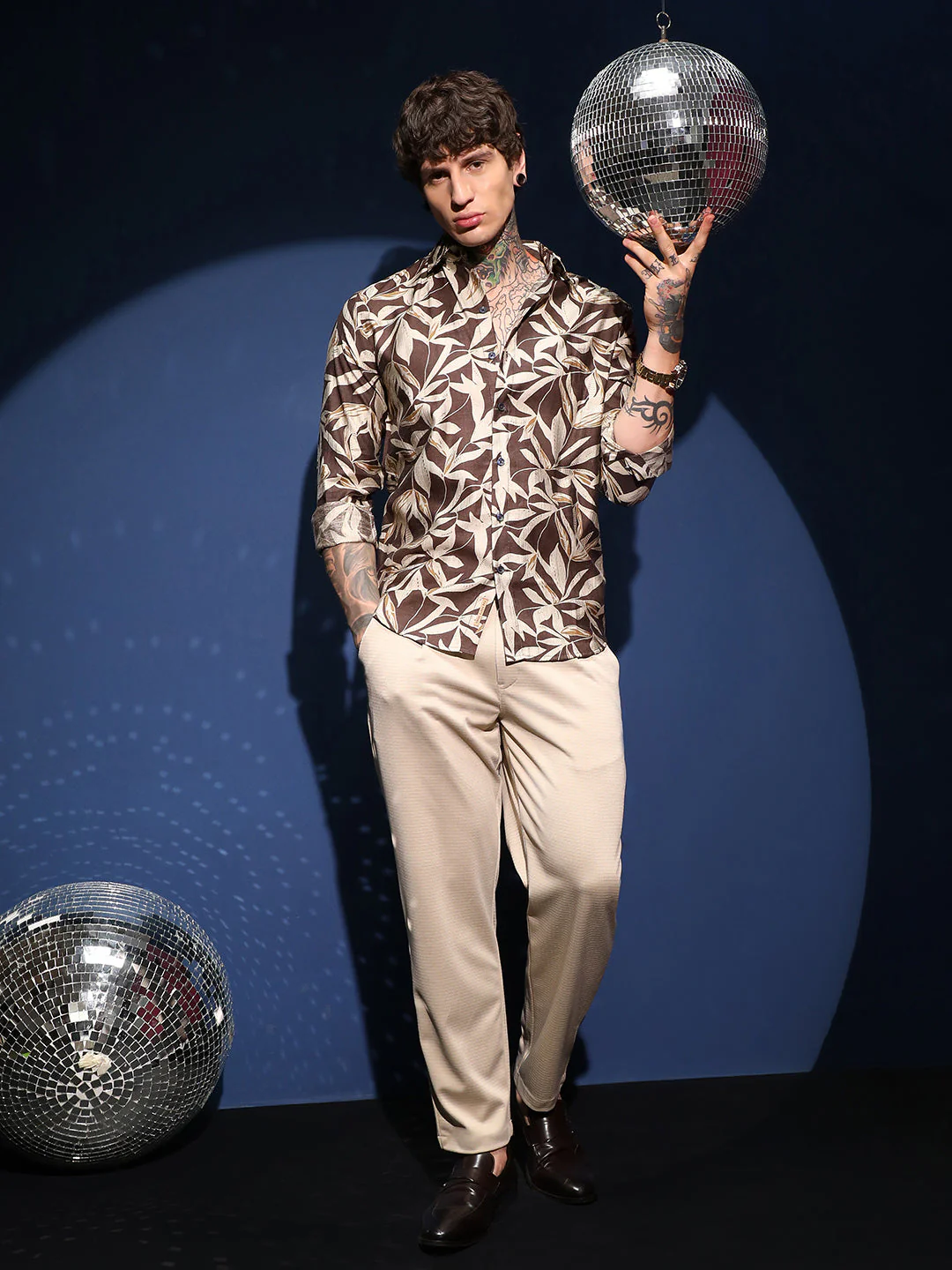 Flore Noir Shirt - Image 6