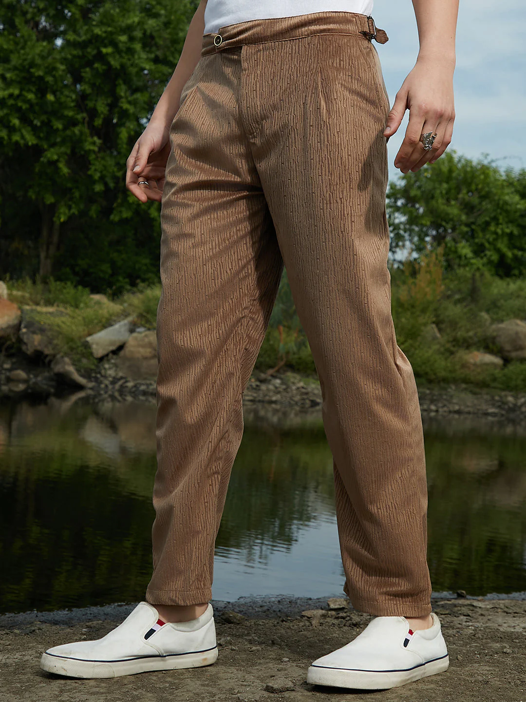 Veined Tailored Trousers - Image 3