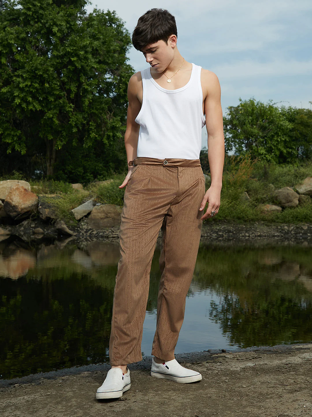 Veined Tailored Trousers - Image 5