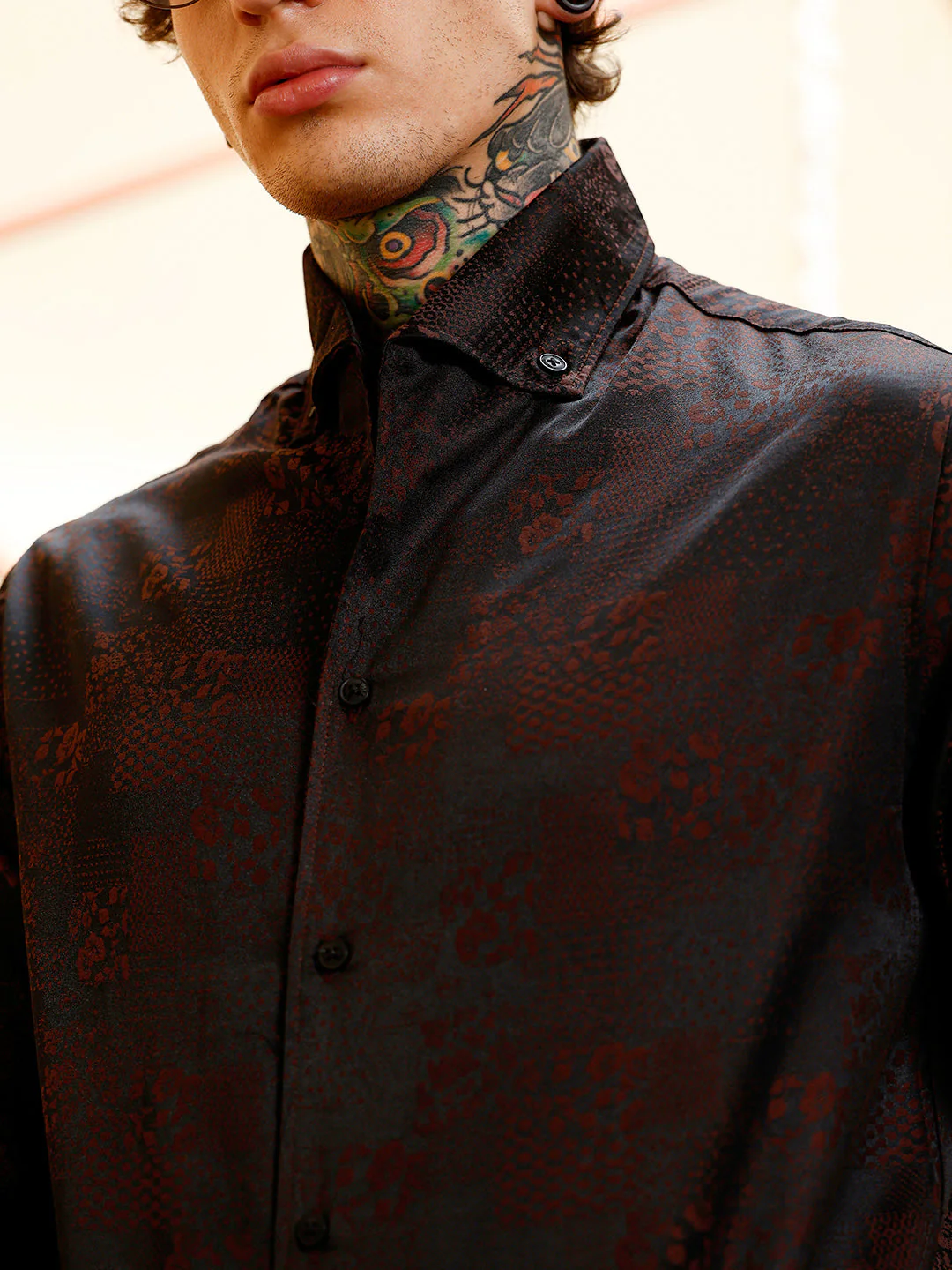 Dark-Tone Flora-Block Jacquard Shirt - Image 7