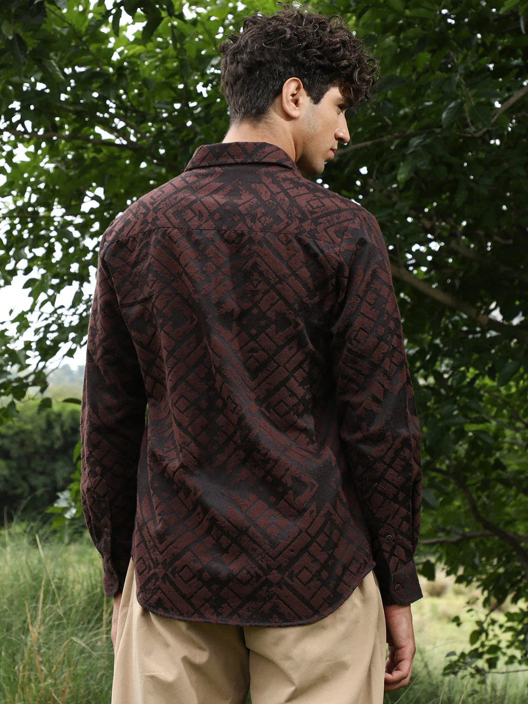 Faded-Cubic Jacquard Shirt - Image 4