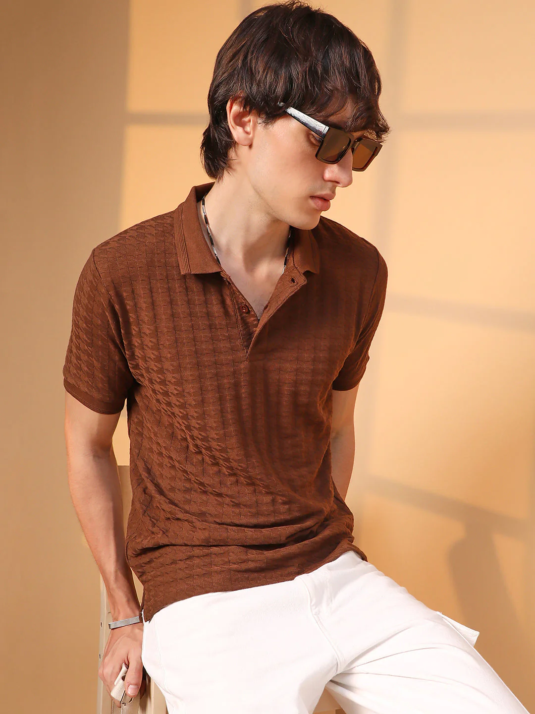 Houndstooth-Textured Polo T-Shirt - Image 3
