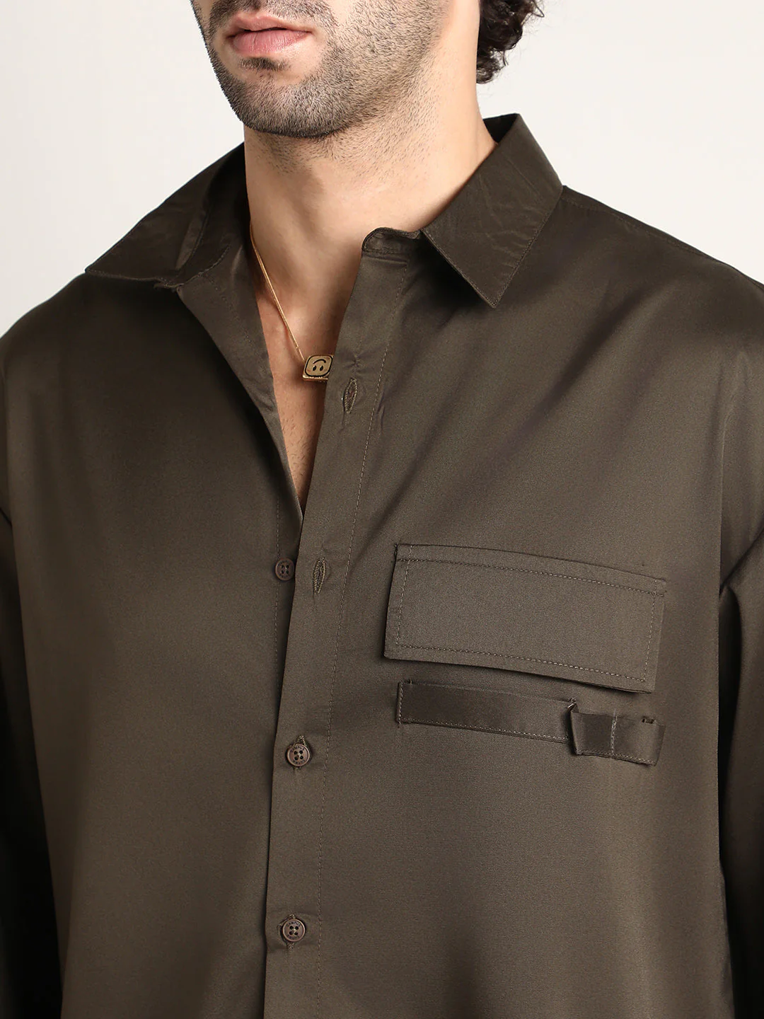 Satin-Utility Oversized Shirt - Image 7