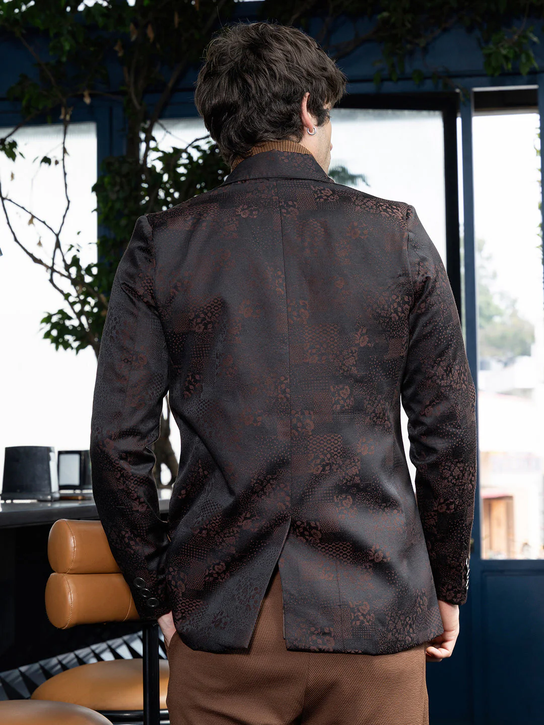 Tailored Flora-Block Jacquard Blazer - Image 4