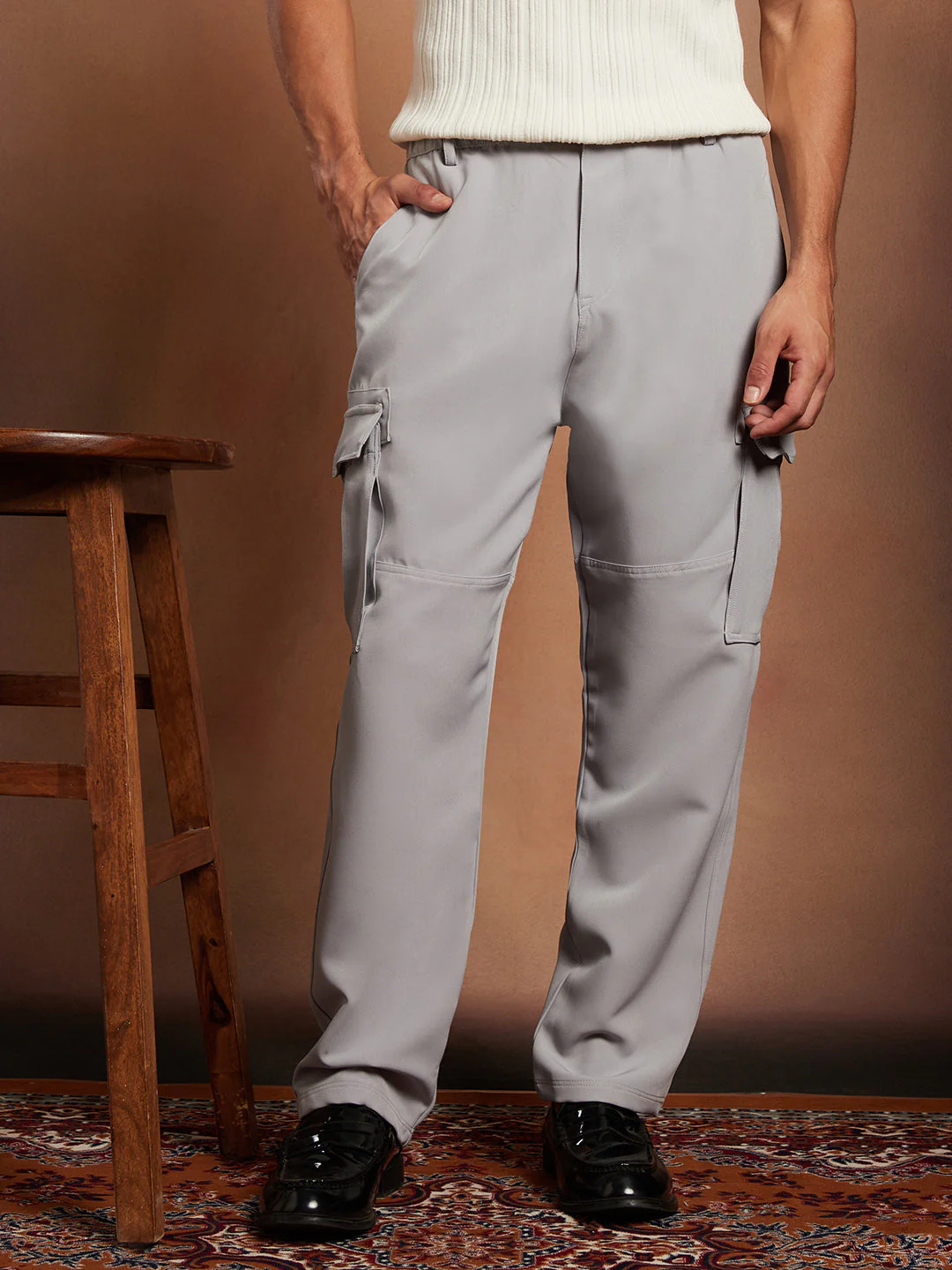 Straight-Fit Cargo Trousers - Image 2