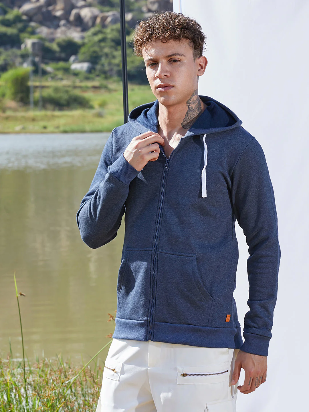 Zip-Front Hoodie With Contrast Drawstring - Image 3