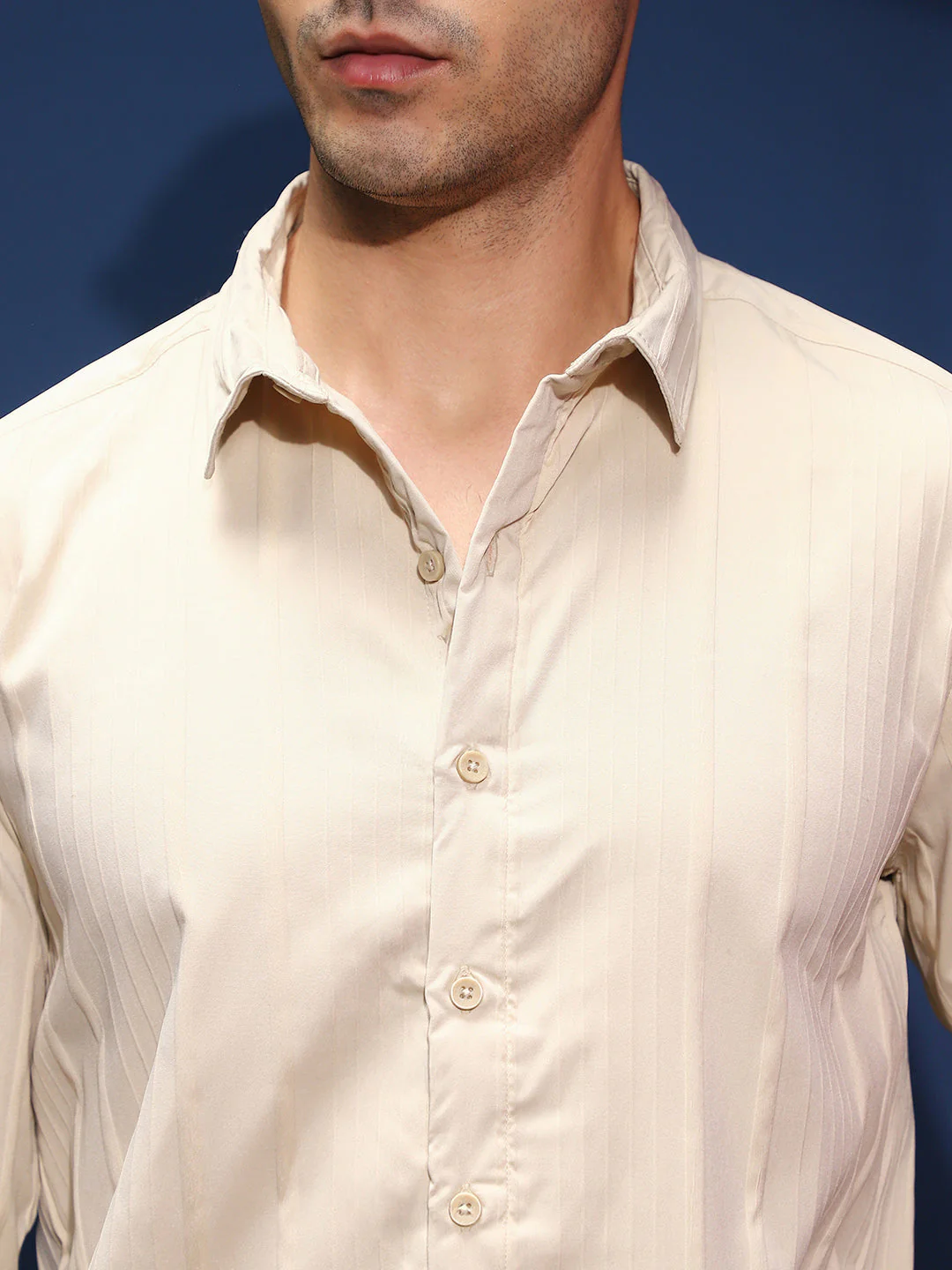 Unbalanced-Ridge Relaxed Shirt - Image 7
