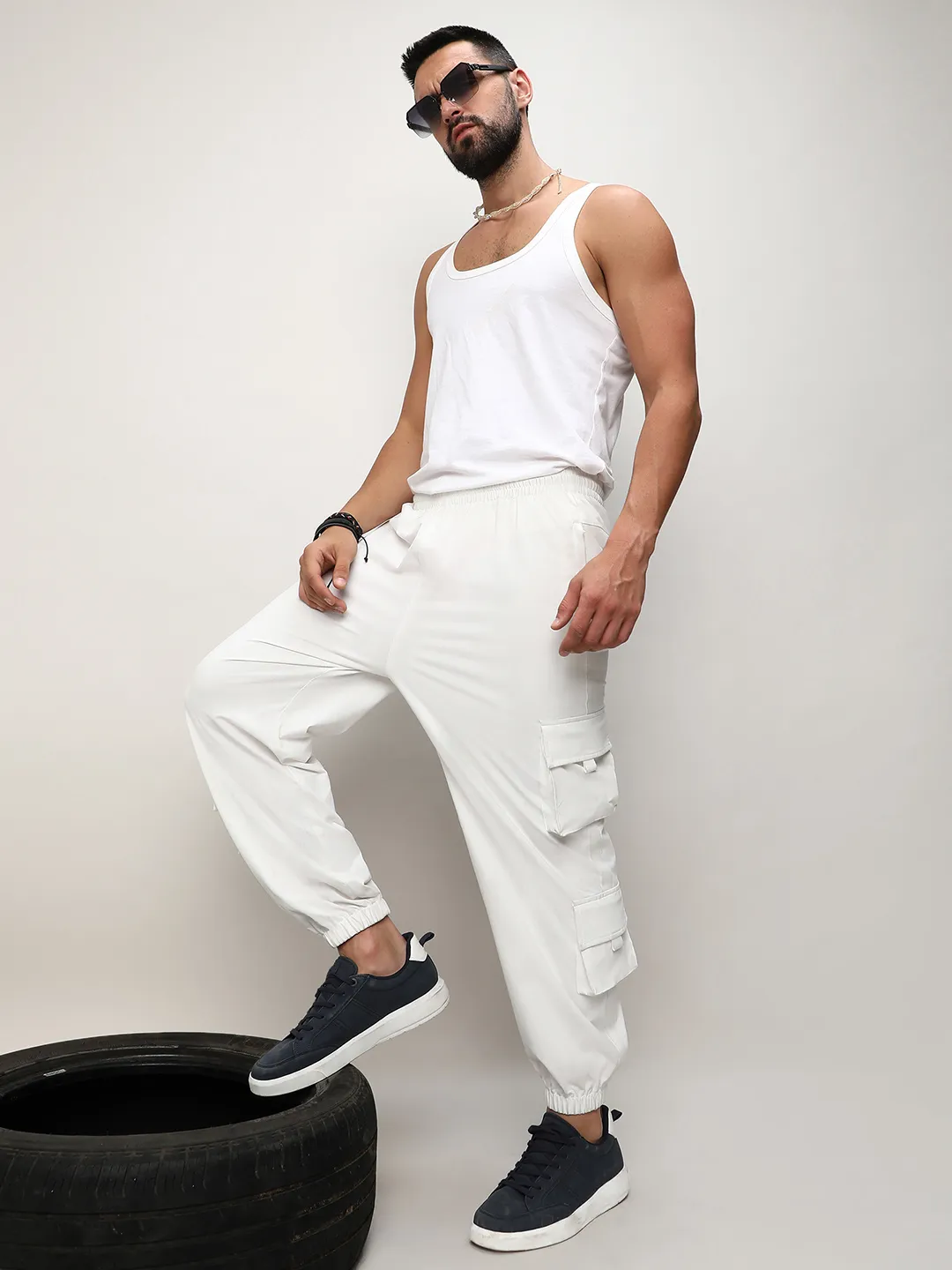 Cuffed Hem Cargo Trousers - Image 9