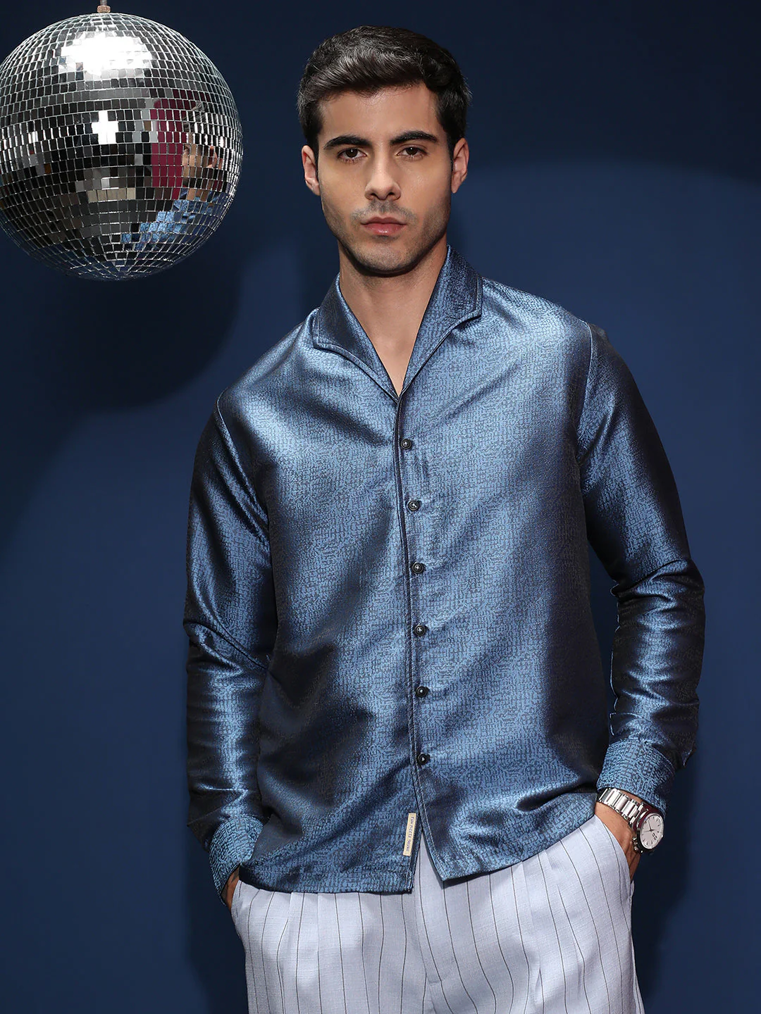 Distortion-Texture Shirt - Image 2