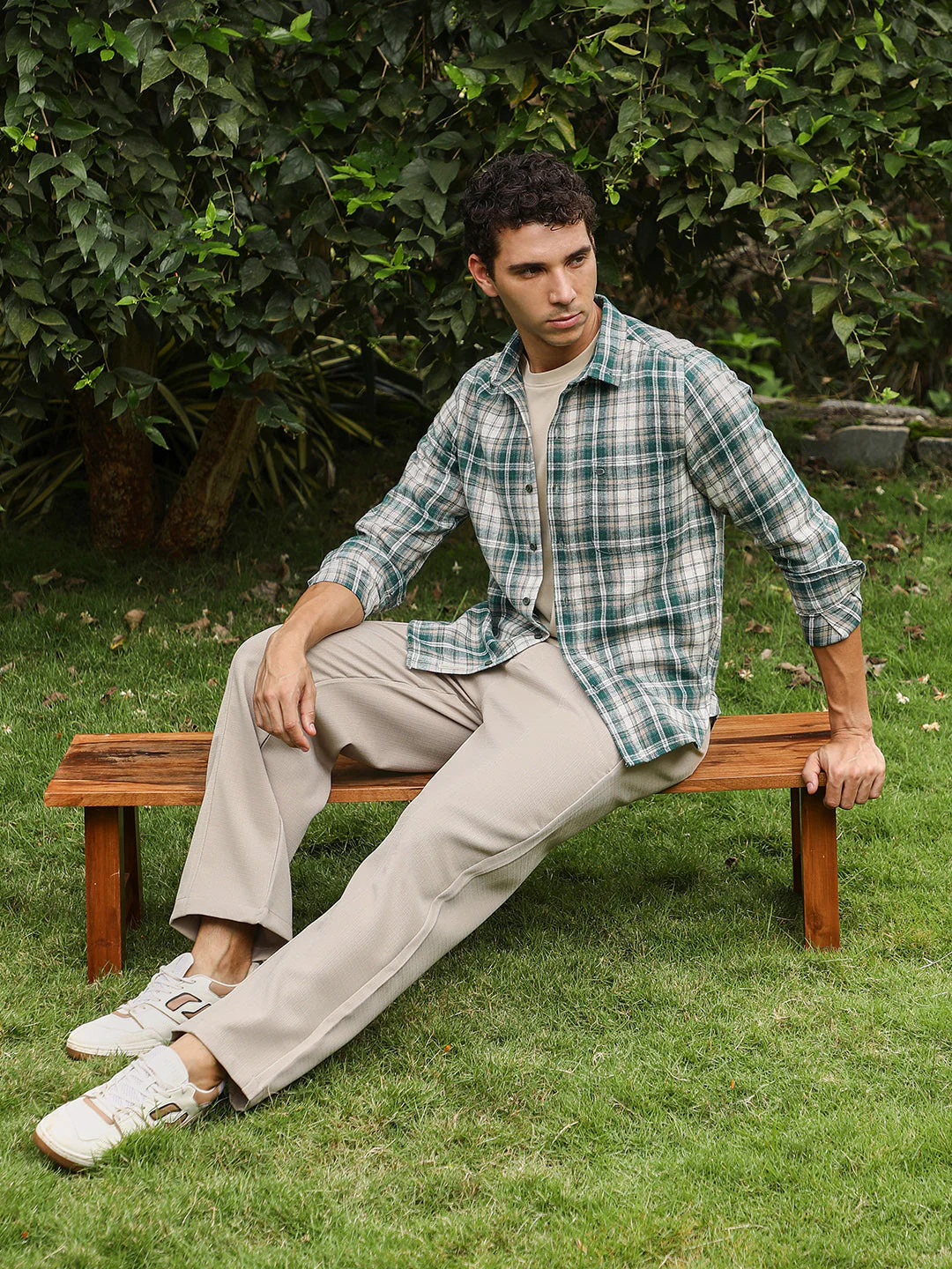 Button-Down Ombre-Plaid Shirt - Image 6