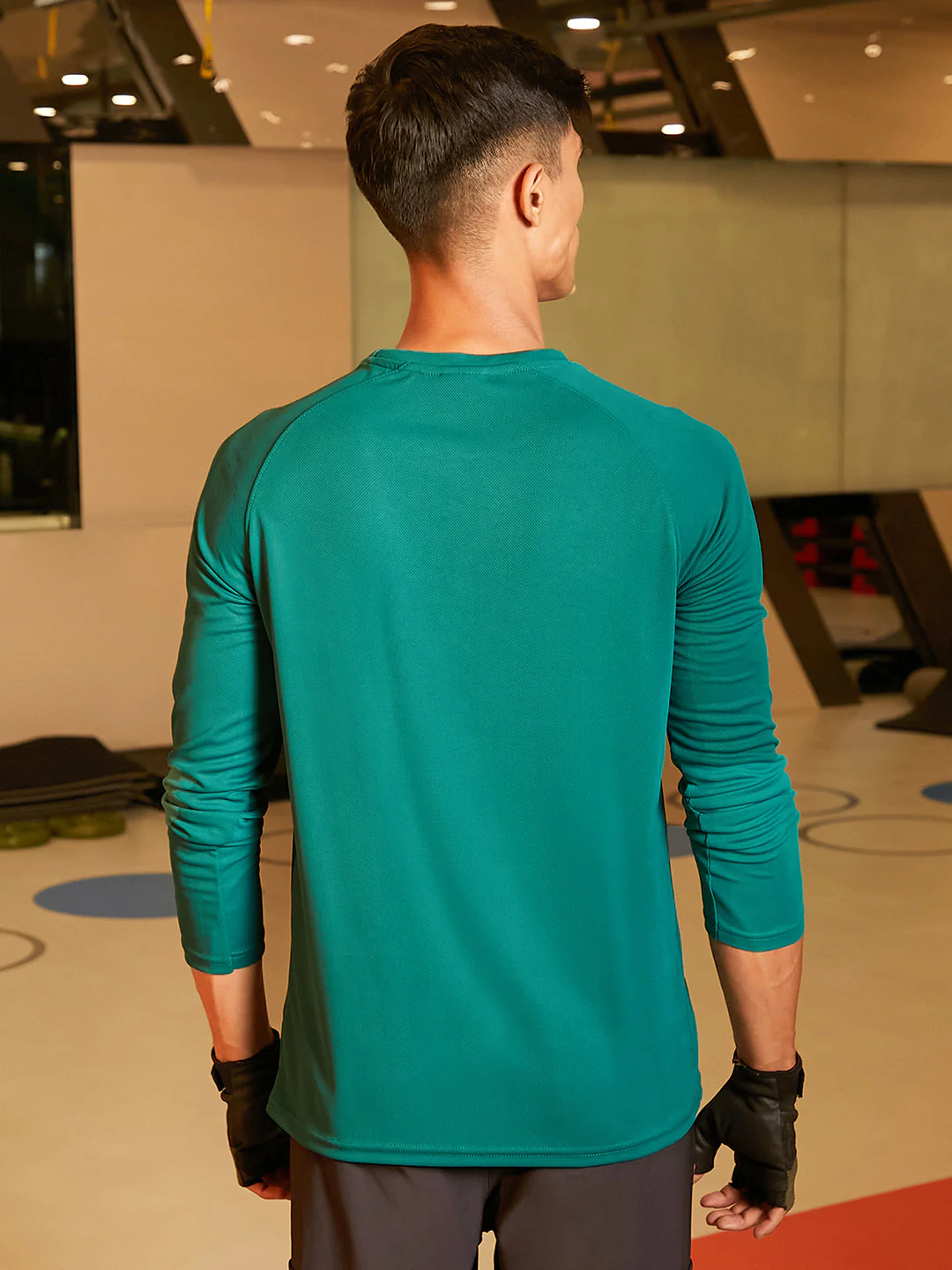Geometric Activewear T-Shirt - Image 4