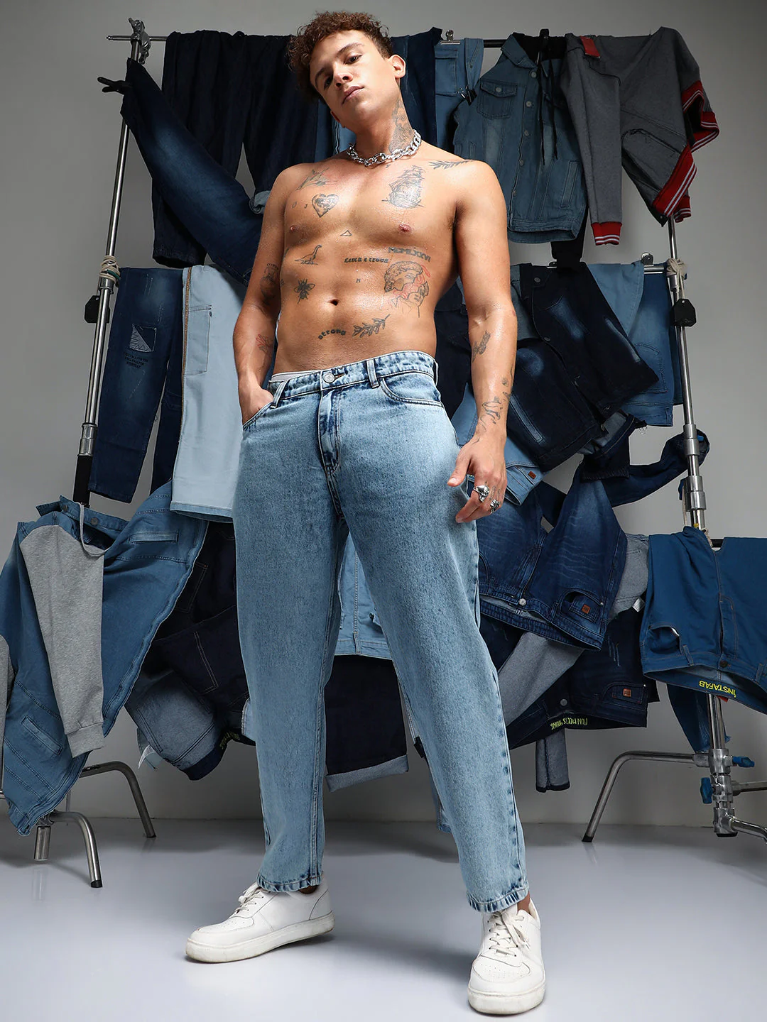 Acid-Wash Straight-Fit Denim Jeans - Image 6