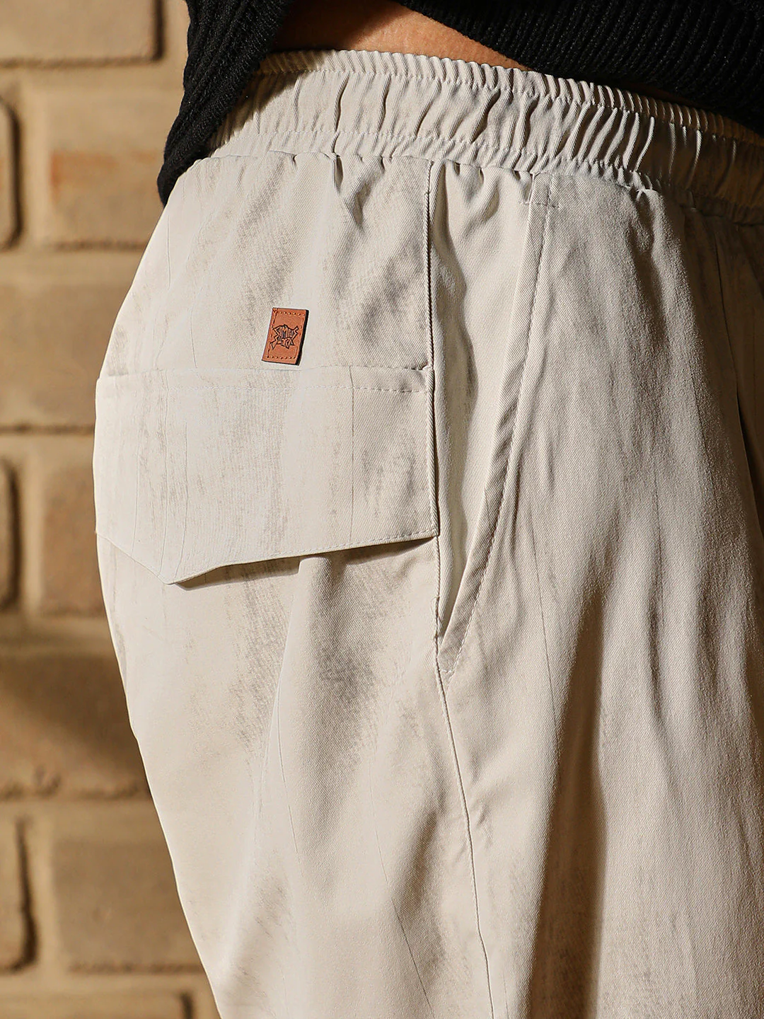 Gazed-Imprint Relaxed Trousers - Image 7