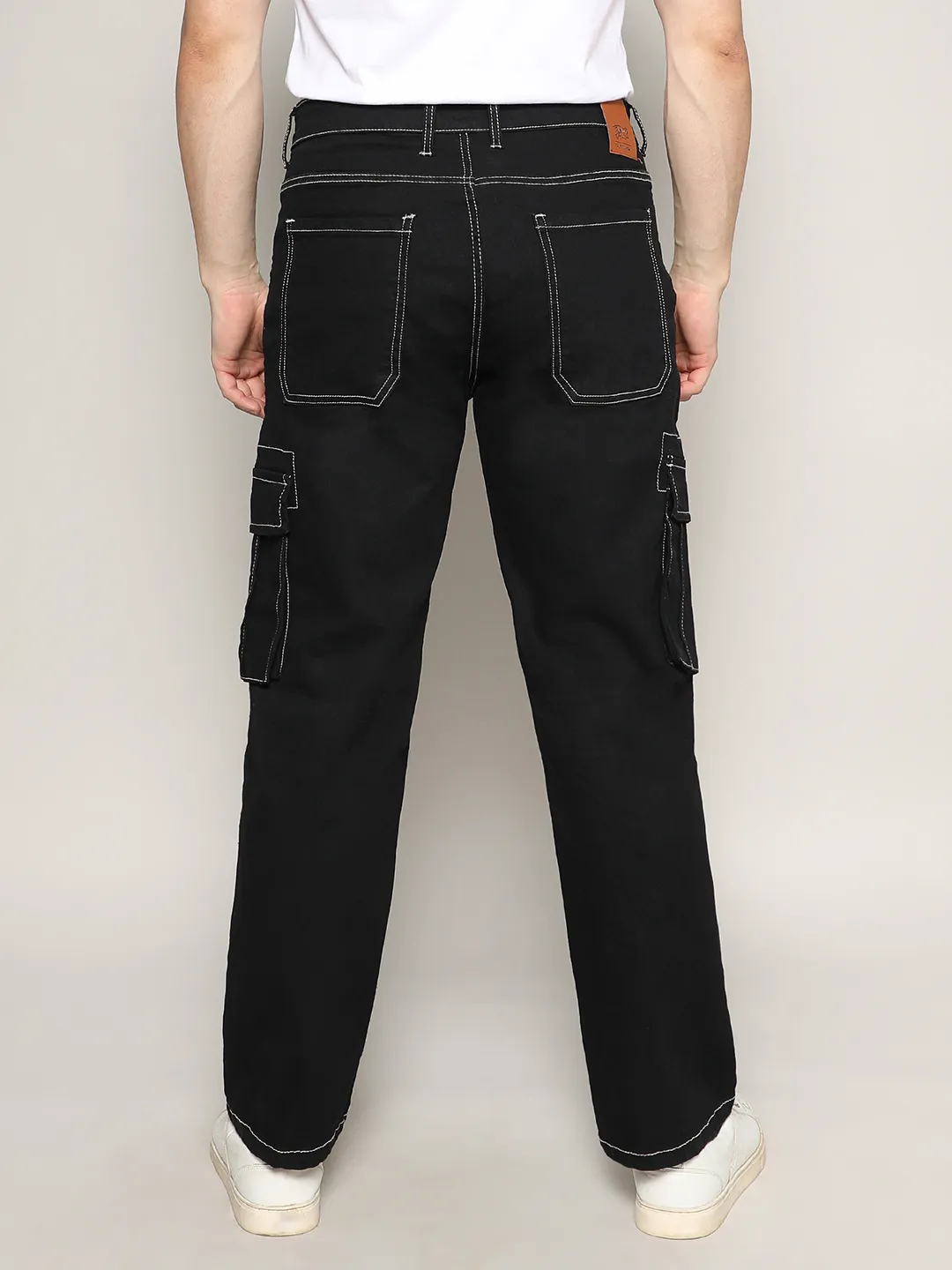 Contrast Stitched Cargo Denim Jeans - Image 4