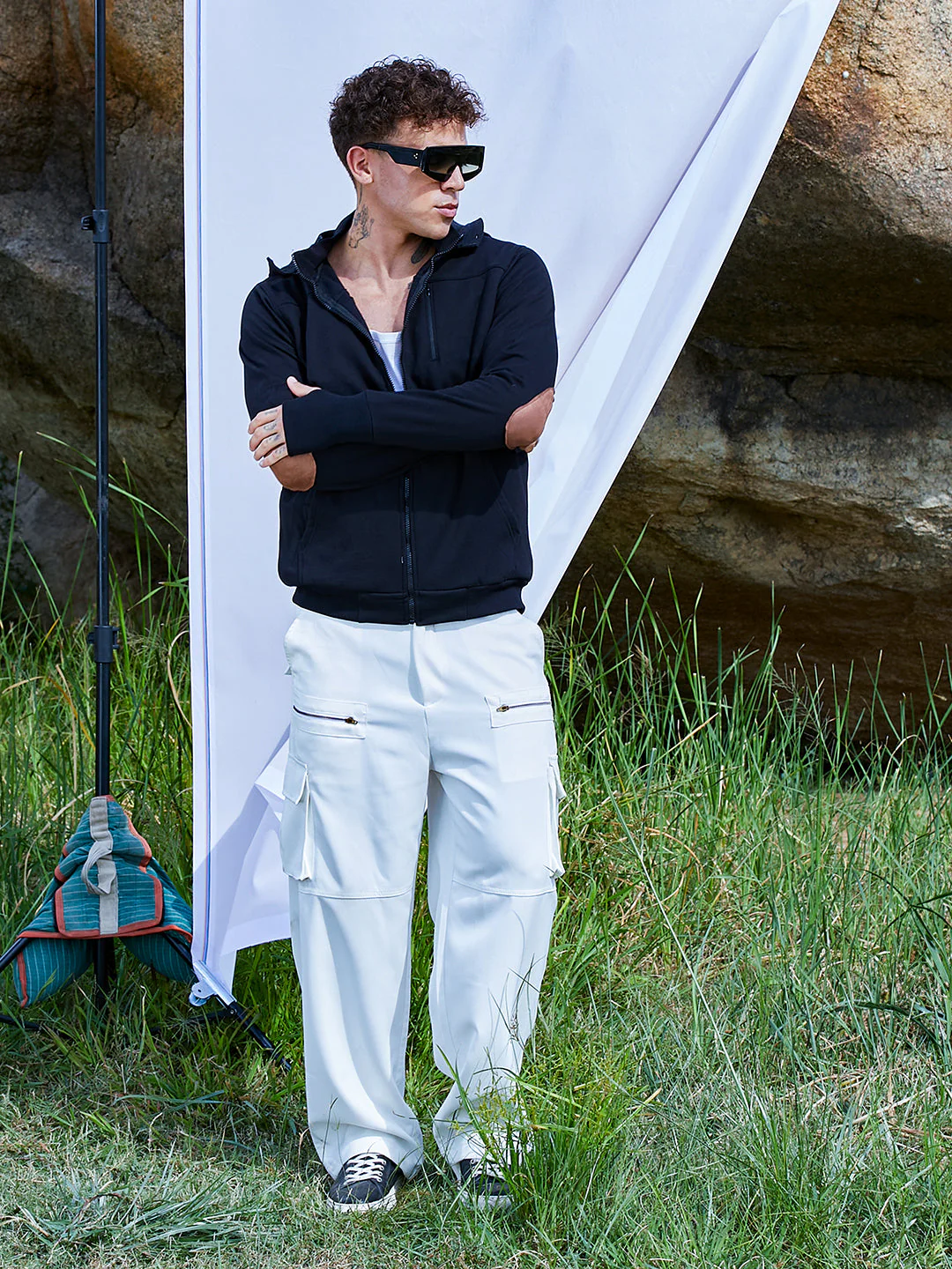 Men's Zip-Front Travel Hoodie Sweatshirt - Image 6