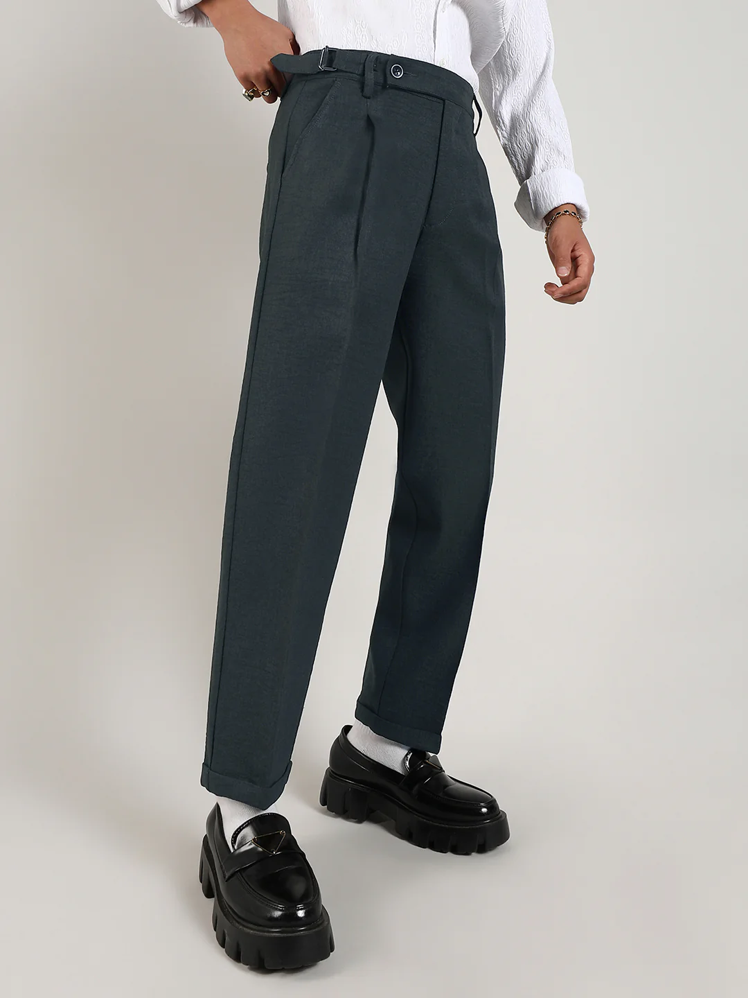 Lightweight - Tailored Linen-Blend Trousers - Image 3