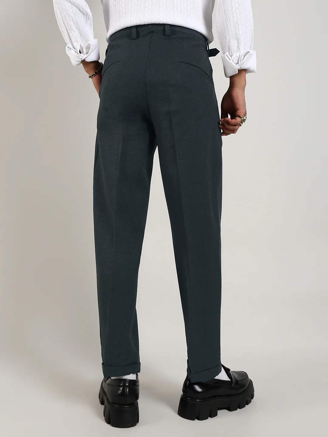 Lightweight - Tailored Linen-Blend Trousers - Image 4