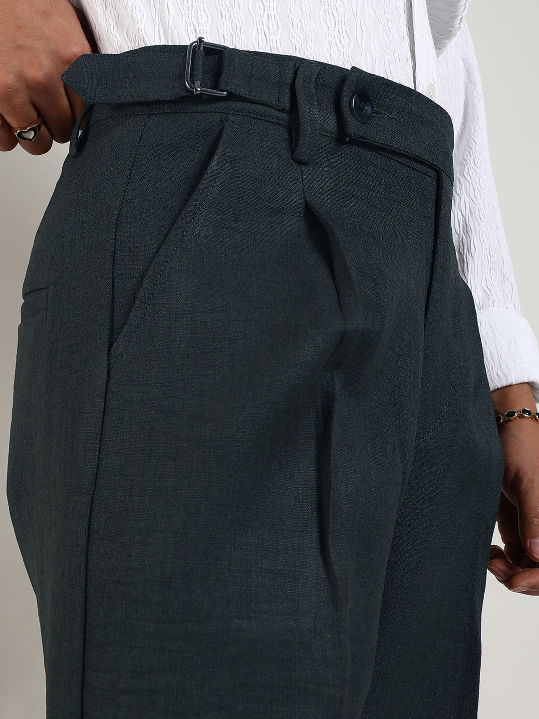 Lightweight - Tailored Linen-Blend Trousers - Image 7