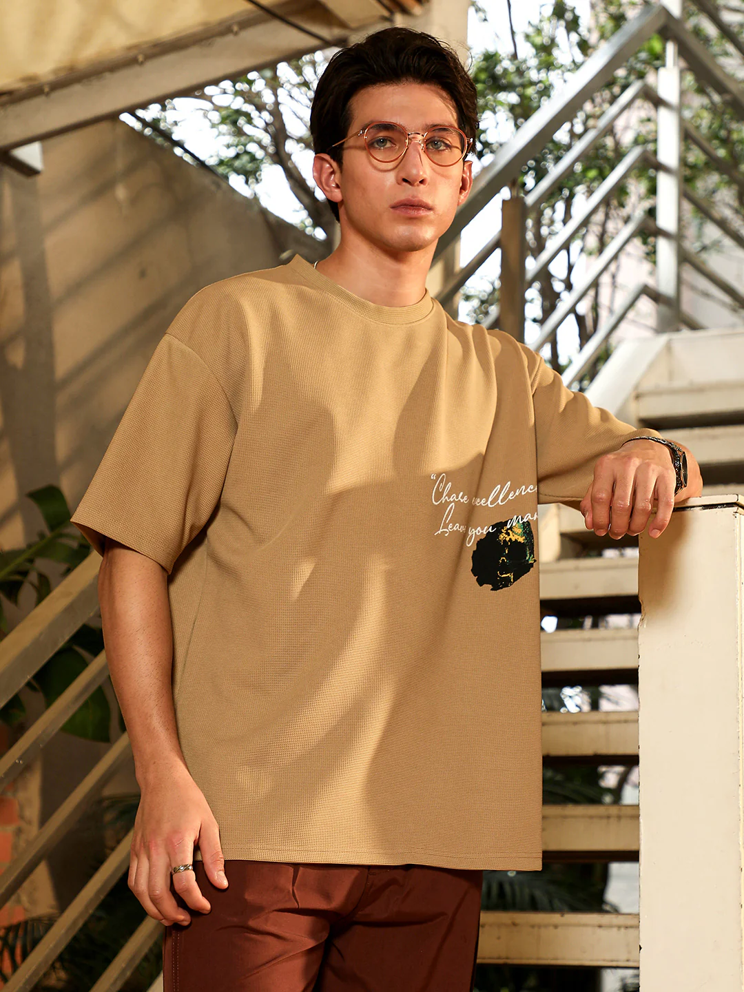 Boxy Grecian-Modernism T-Shirt - Image 11