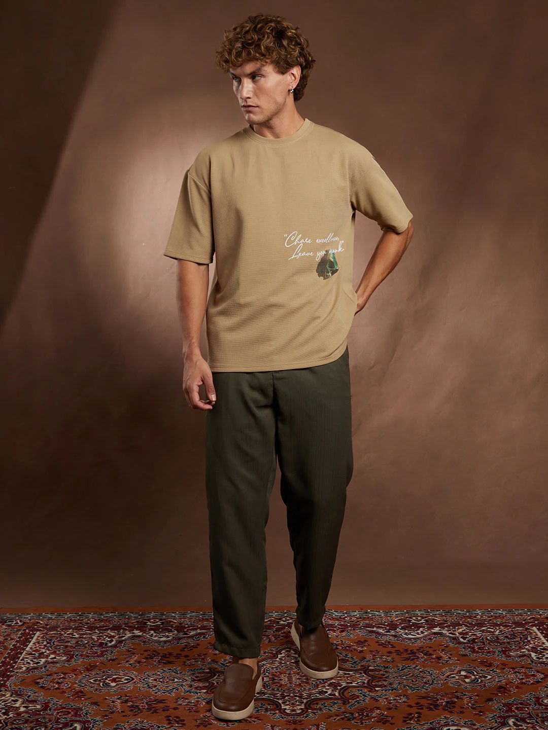 Boxy Grecian-Modernism T-Shirt - Image 7