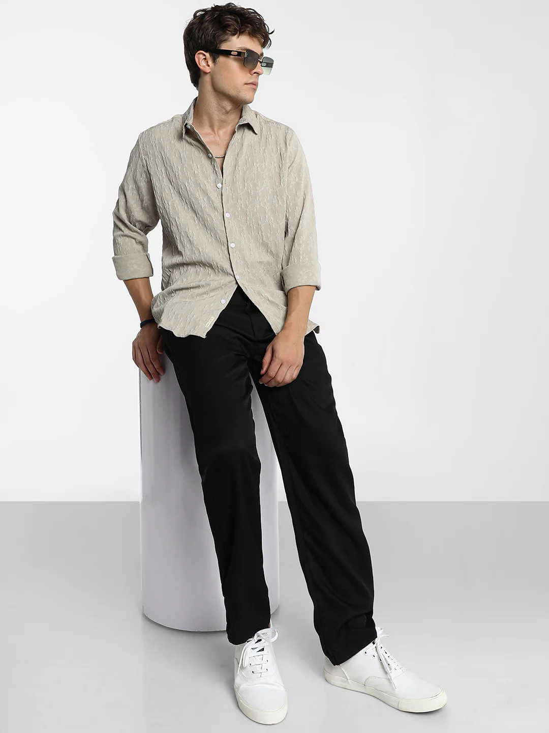 Floral-Textured Shirt - Image 14