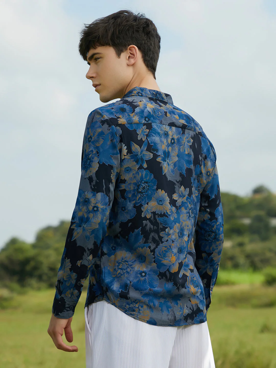 Bi-Hue Daisy Shirt - Image 4
