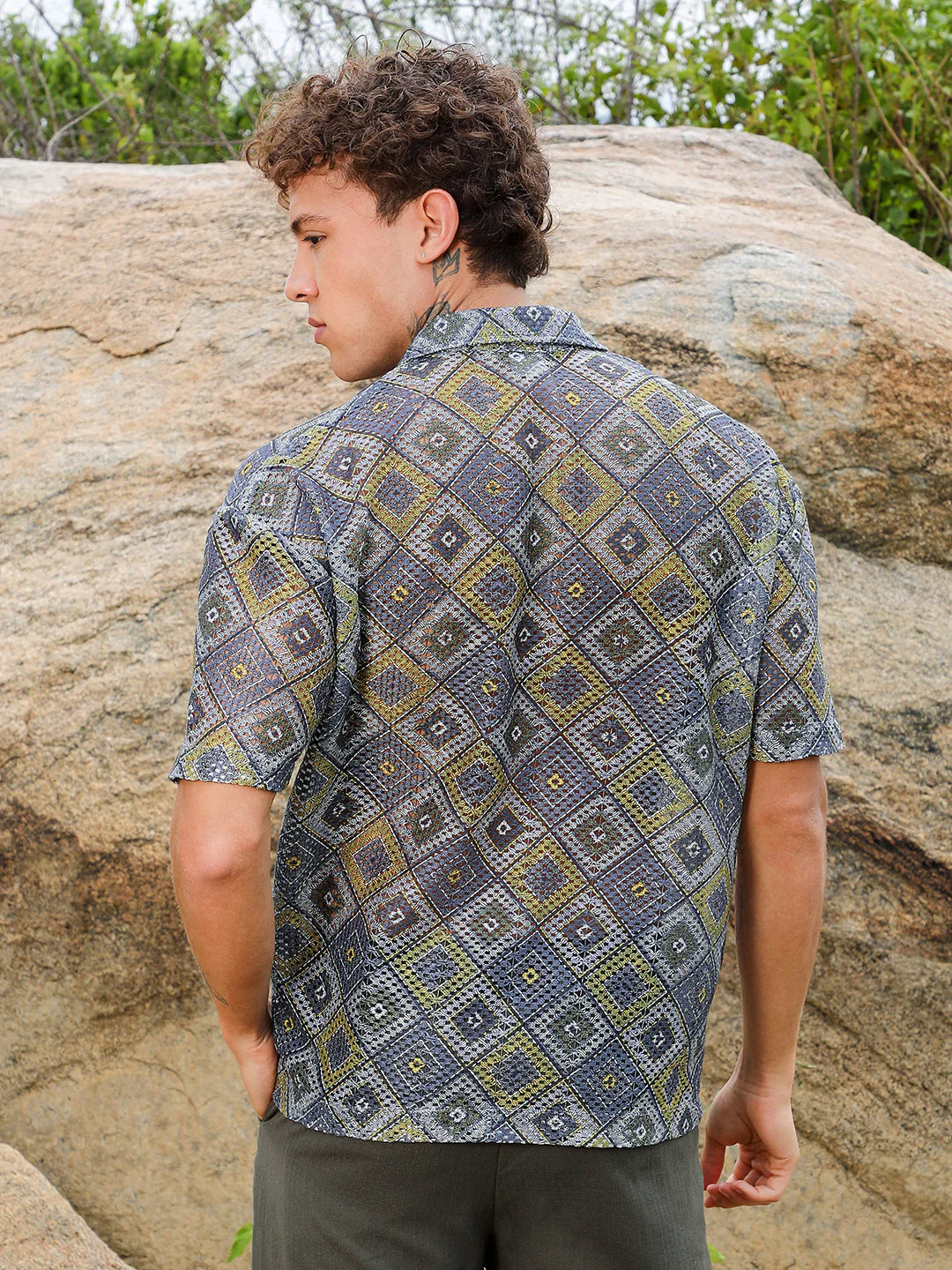 Geometric Block Oversized Shirt - Image 4