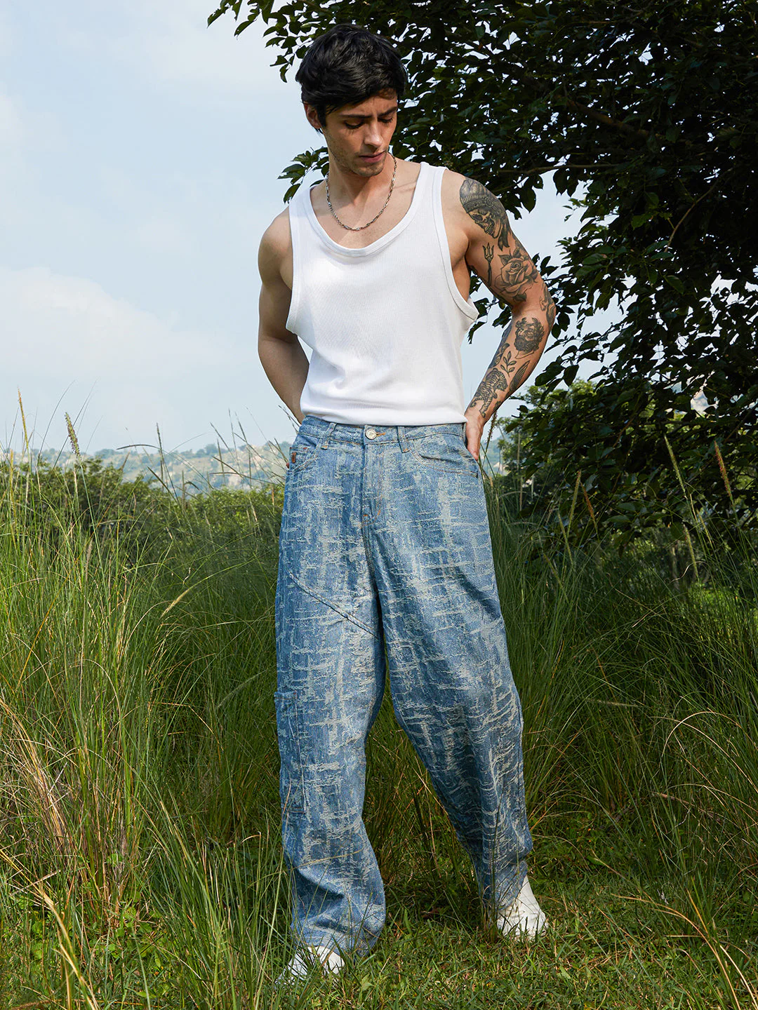 Textured Baggy Denim Jeans - Image 5