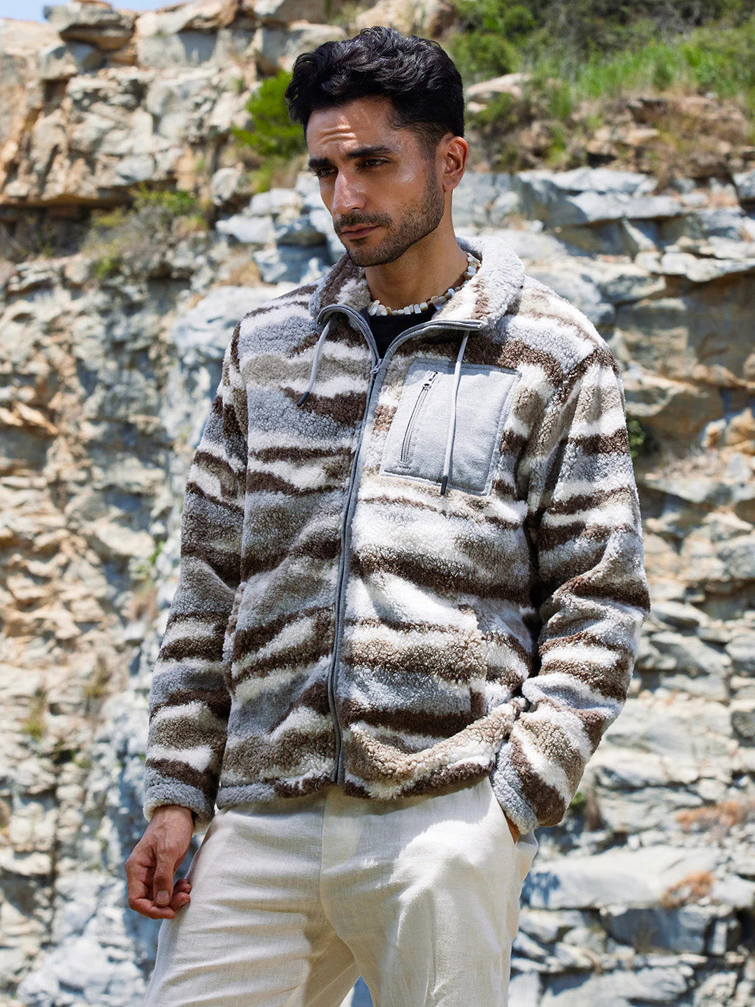 Camouflage Sherpa Puffer Jacket - Image 3