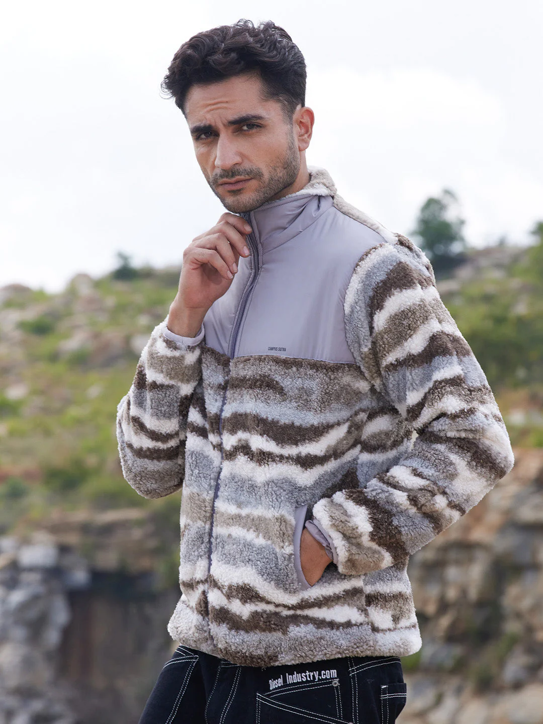 Camouflage Sherpa Zip-Front Jacket - Image 3