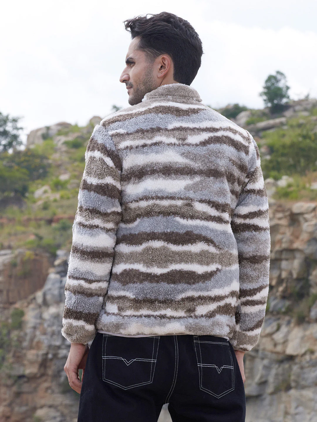 Camouflage Sherpa Zip-Front Jacket - Image 4