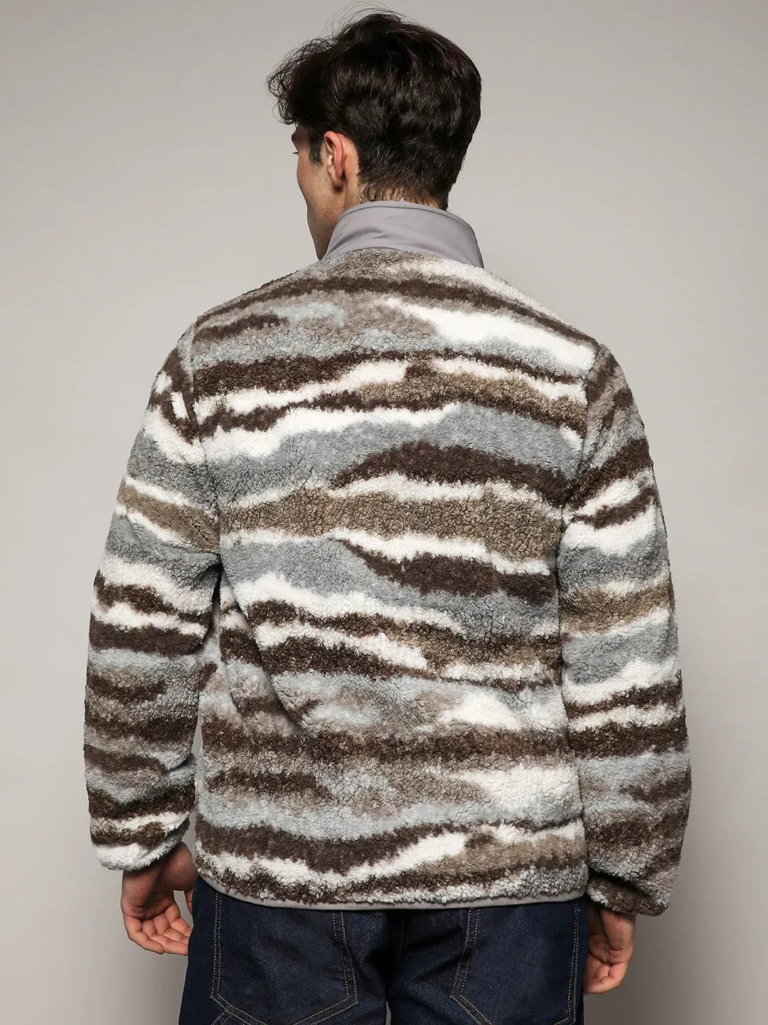 Camouflage Sherpa Zip-Front Jacket - Image 4