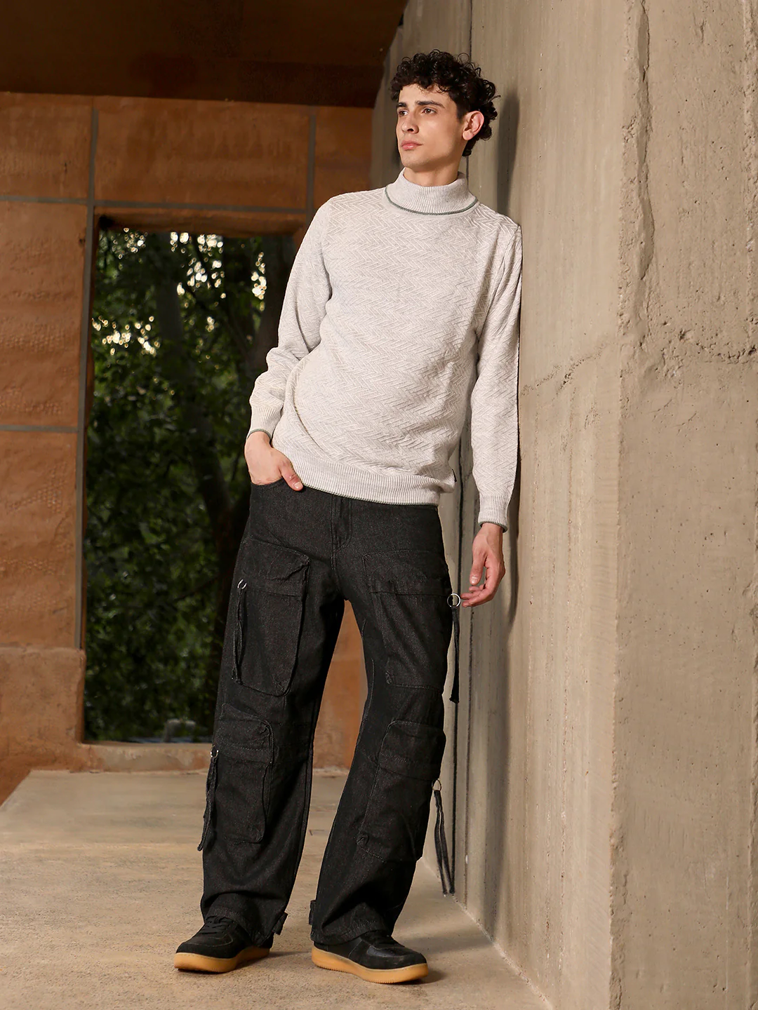 Herringbone Textured Pullover Sweater - Image 20
