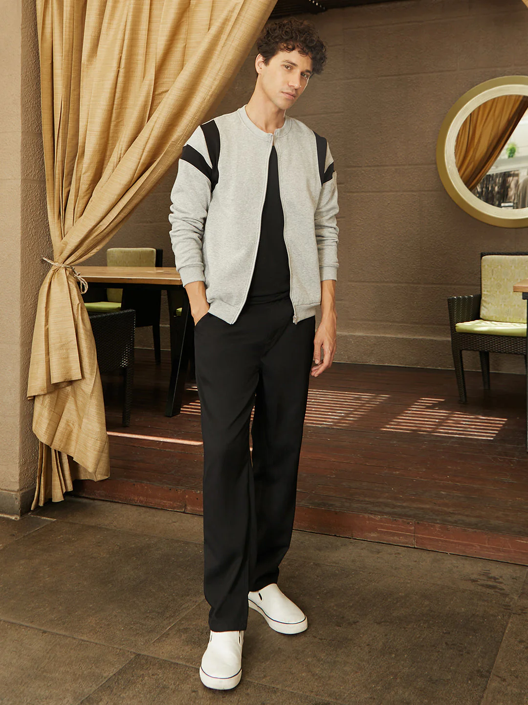 Zip-Front Jacket With Contrast Detail - Image 5