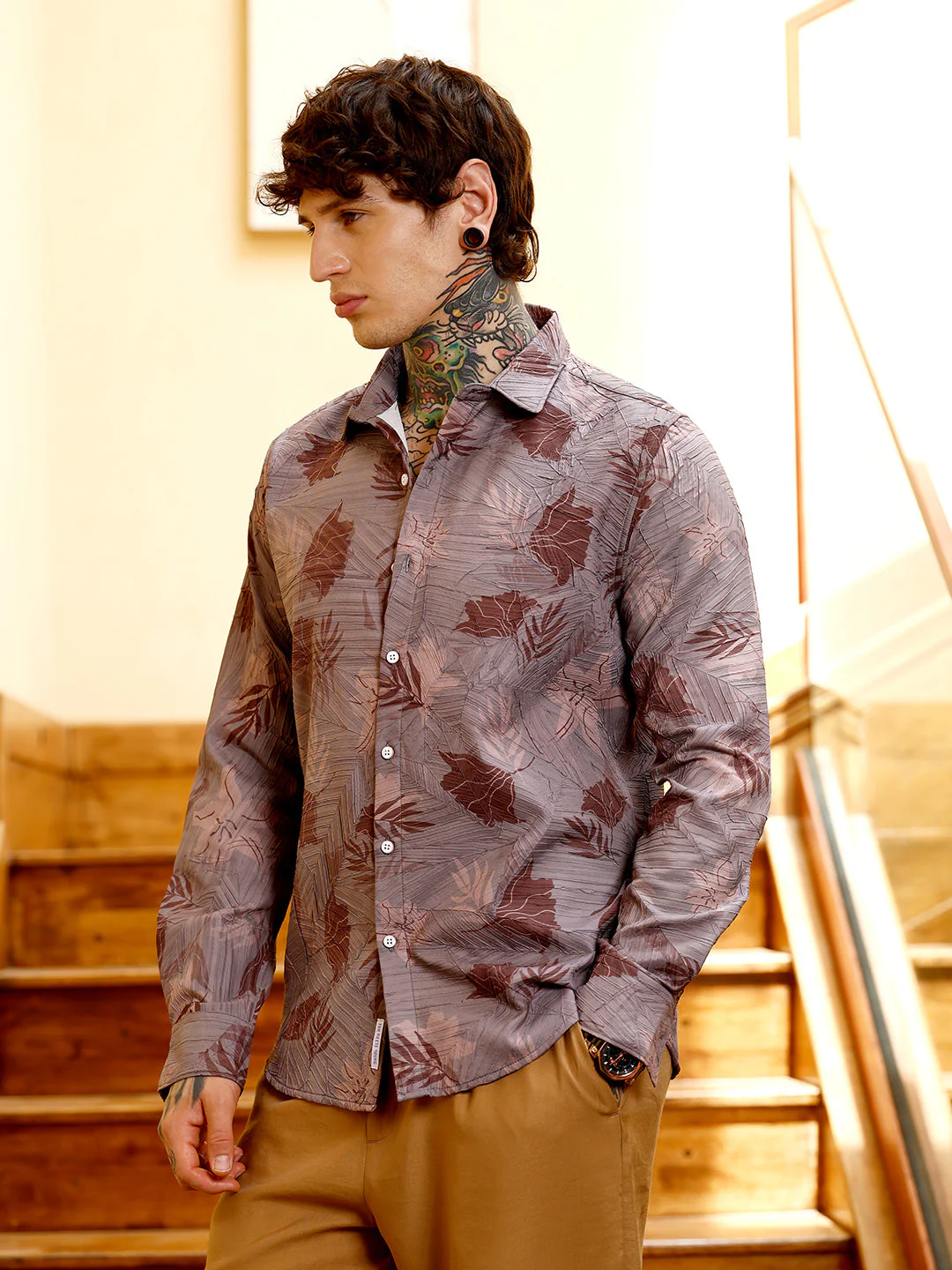 Leaf-Imprint Foliage-Tactile Shirt - Image 3