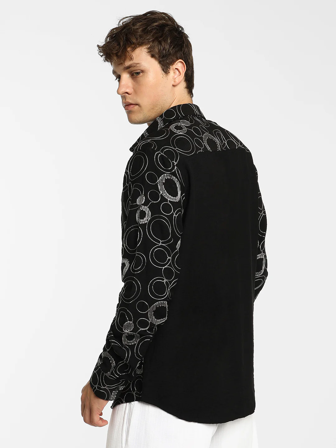 Circular-Lined Shirt - Image 12