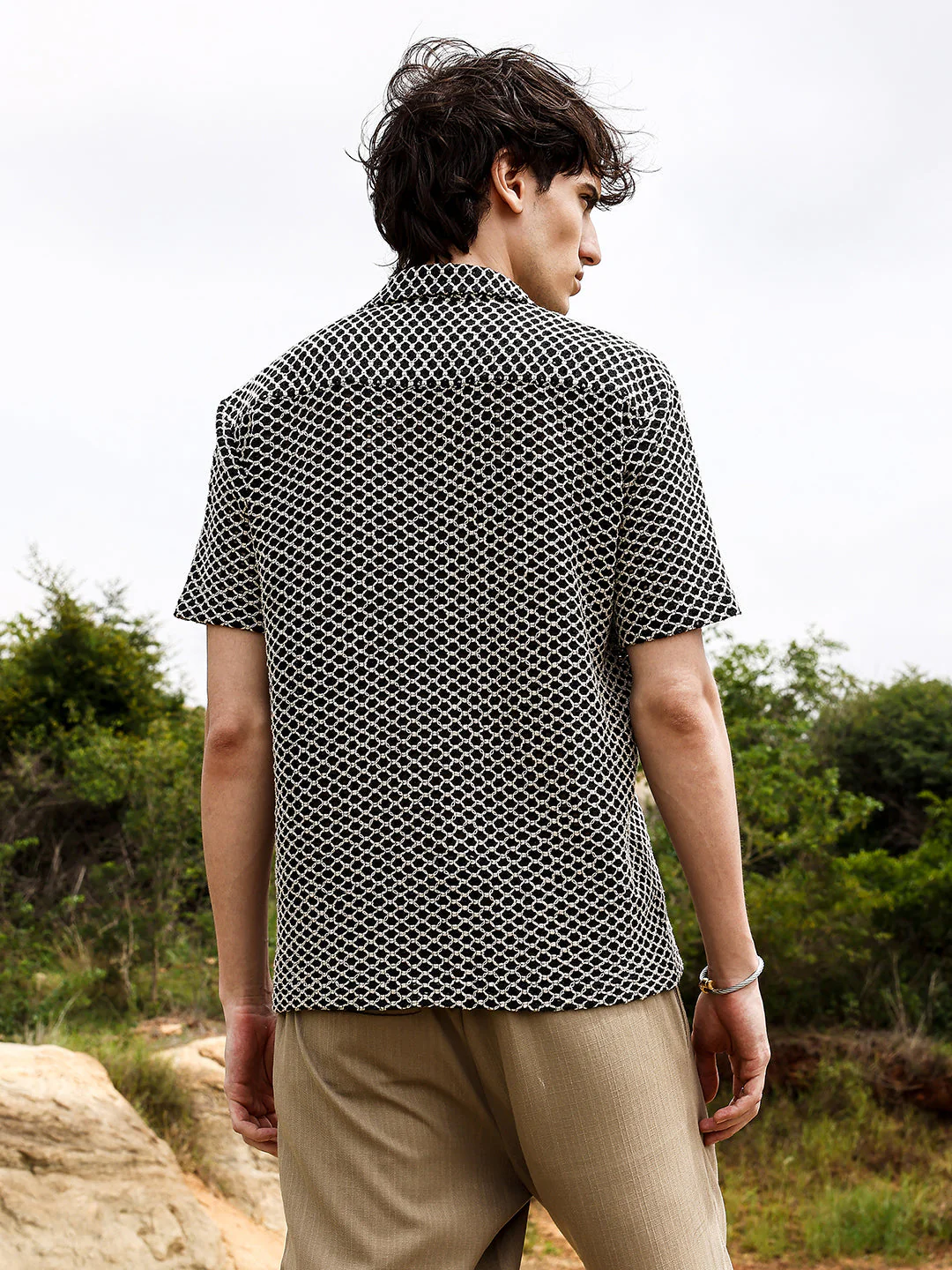 Contrast Rhombus Oversized Shirt - Image 4