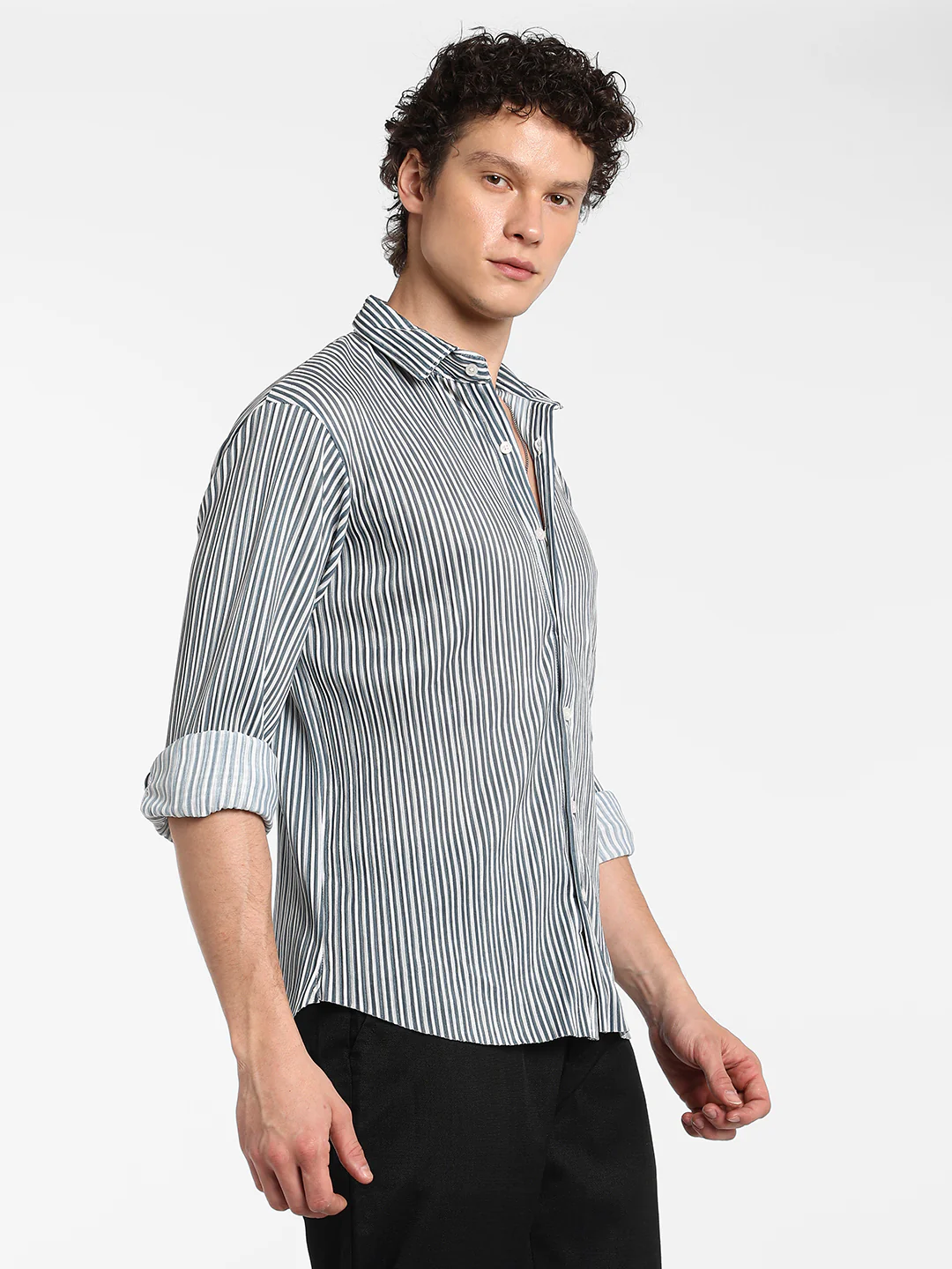 Pleat-Creased Shirt - Image 10
