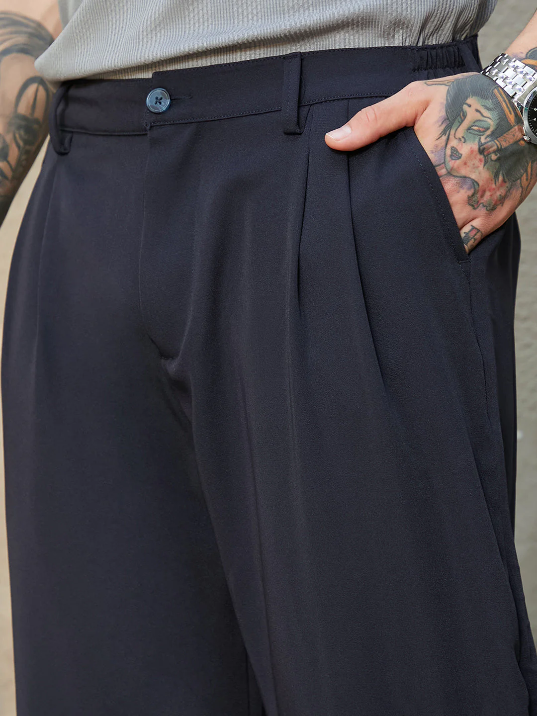 Straight-Cuffed Pleated Trousers - Image 7