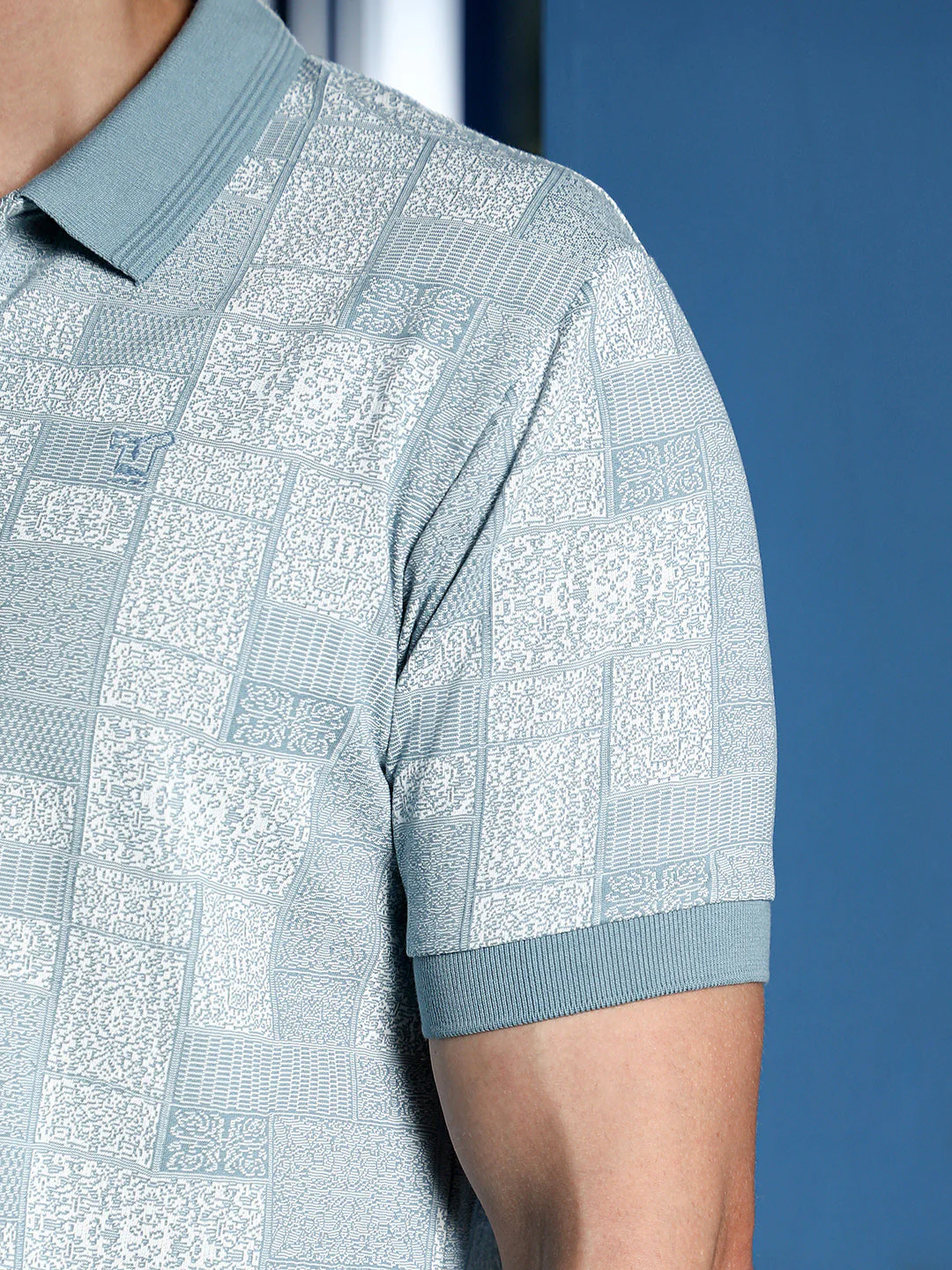 Lattice-Geometric Jacquard Polo T-Shirt - Image 8