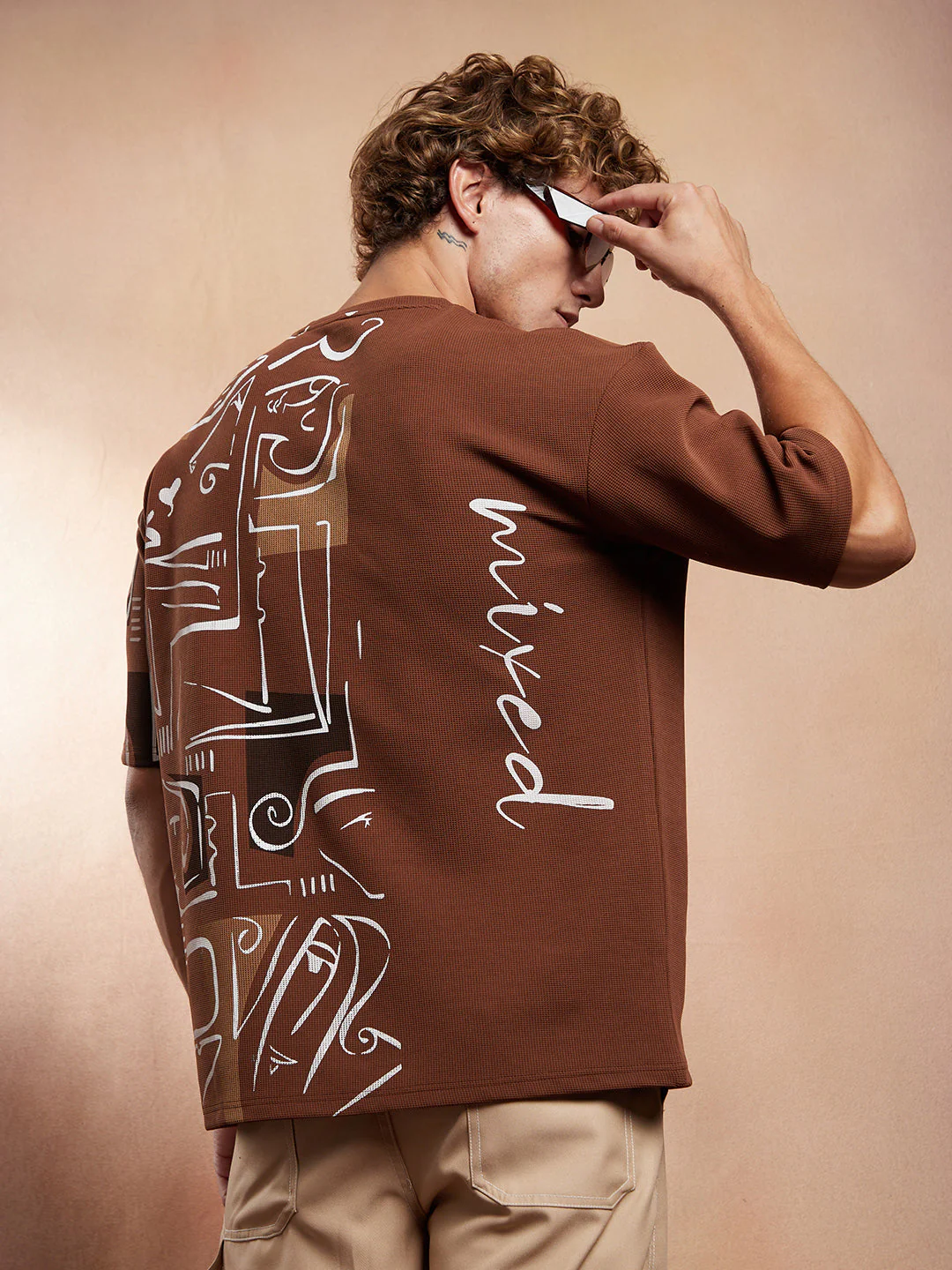 Boxy Folk-Wave T-Shirt
